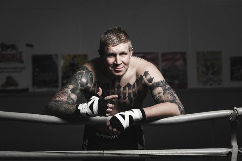 Potkunyrkkeilyn yksityistunti 1-20:lle Maailmanmestarin opastuksella | Vaasa