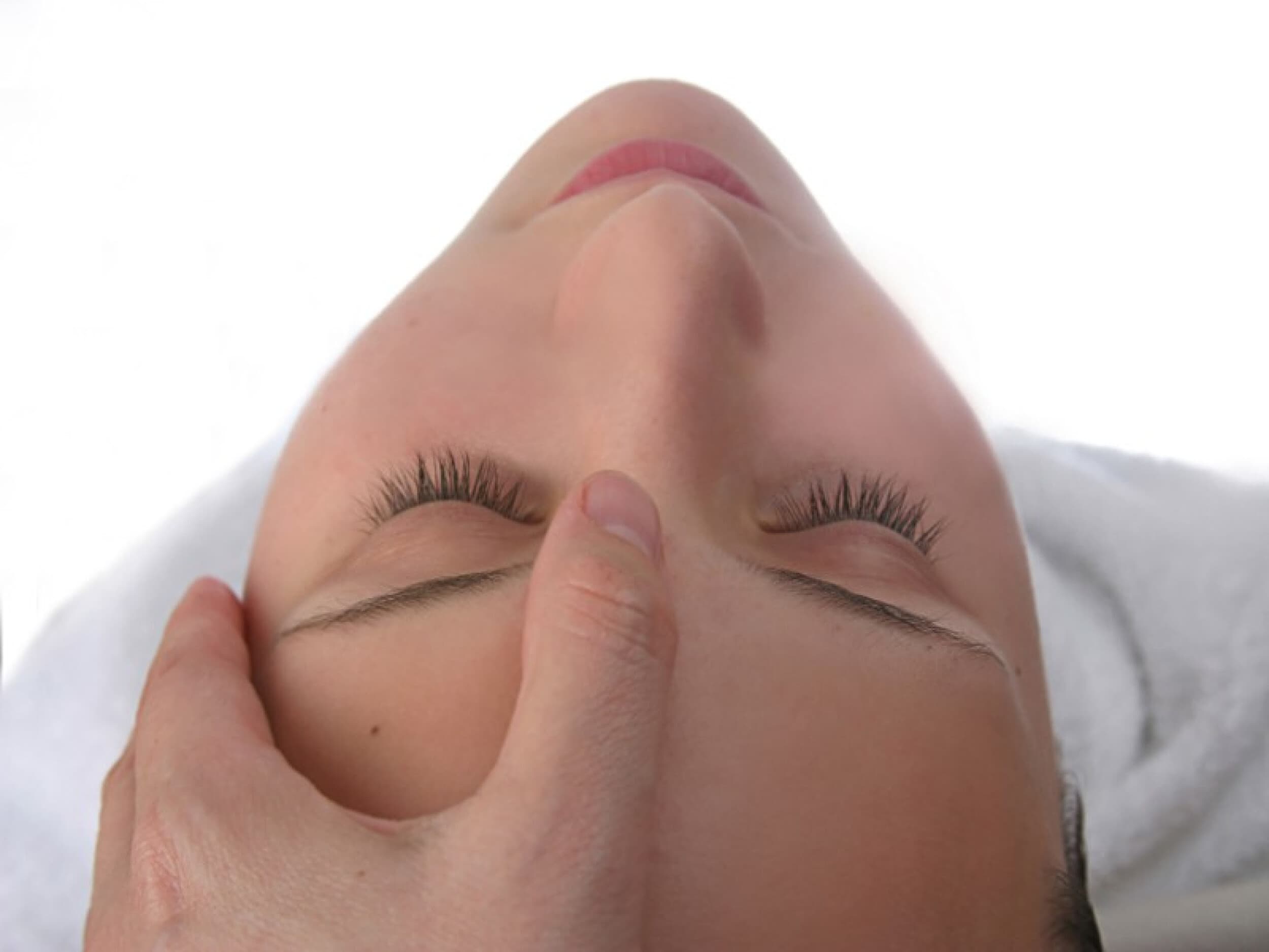 DMK Skin Revision™ Eye Fusion Silmänympäryshoito | Helsinki | Elamyslahjat