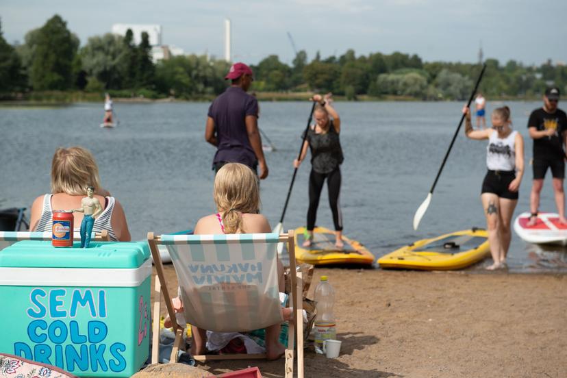Suppailua Töölönlahdella | Helsinki