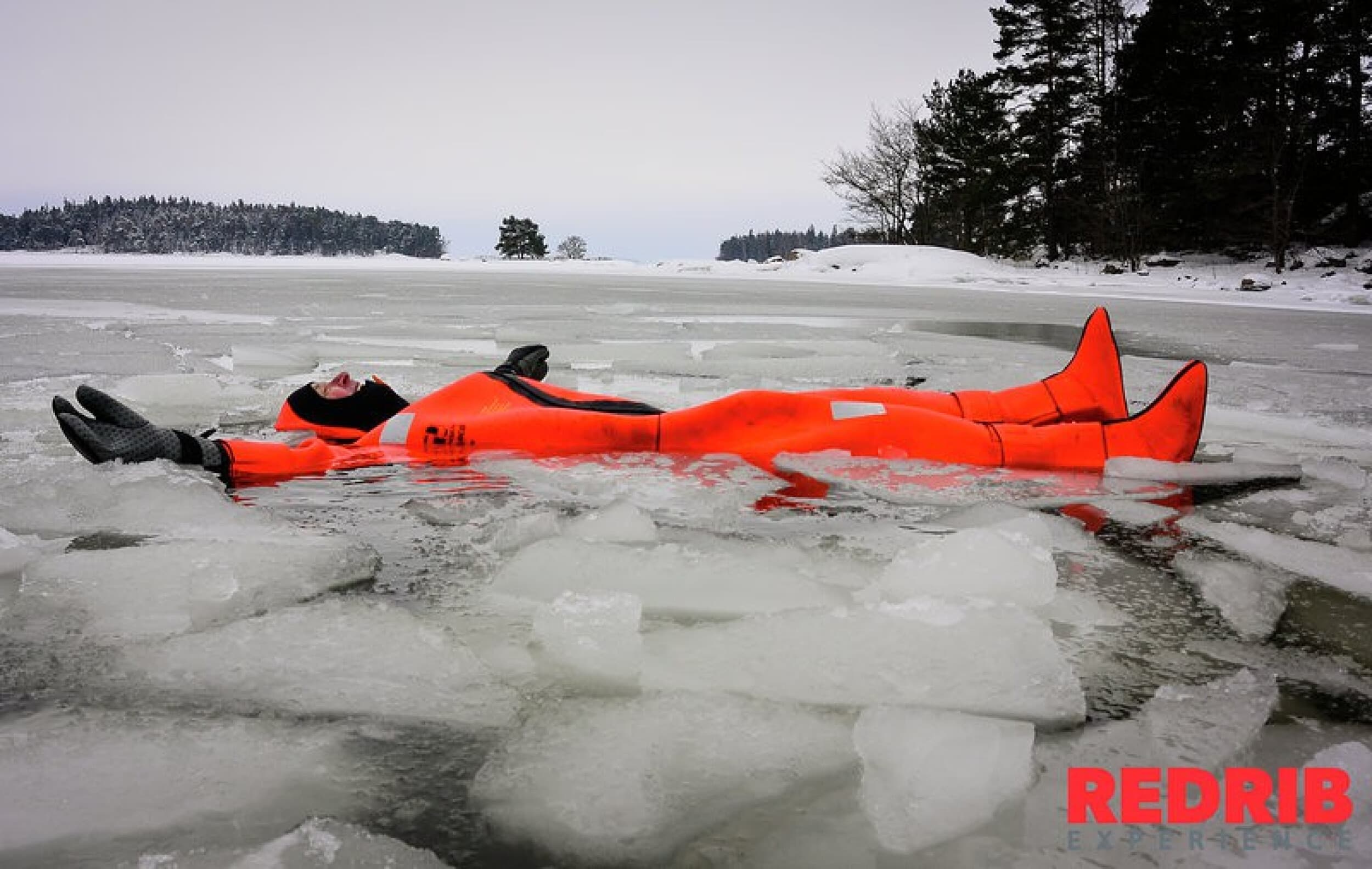 Arktinen ilmatyynyalusretki neljälle | Helsinki | Sipoo | Elamyslahjat