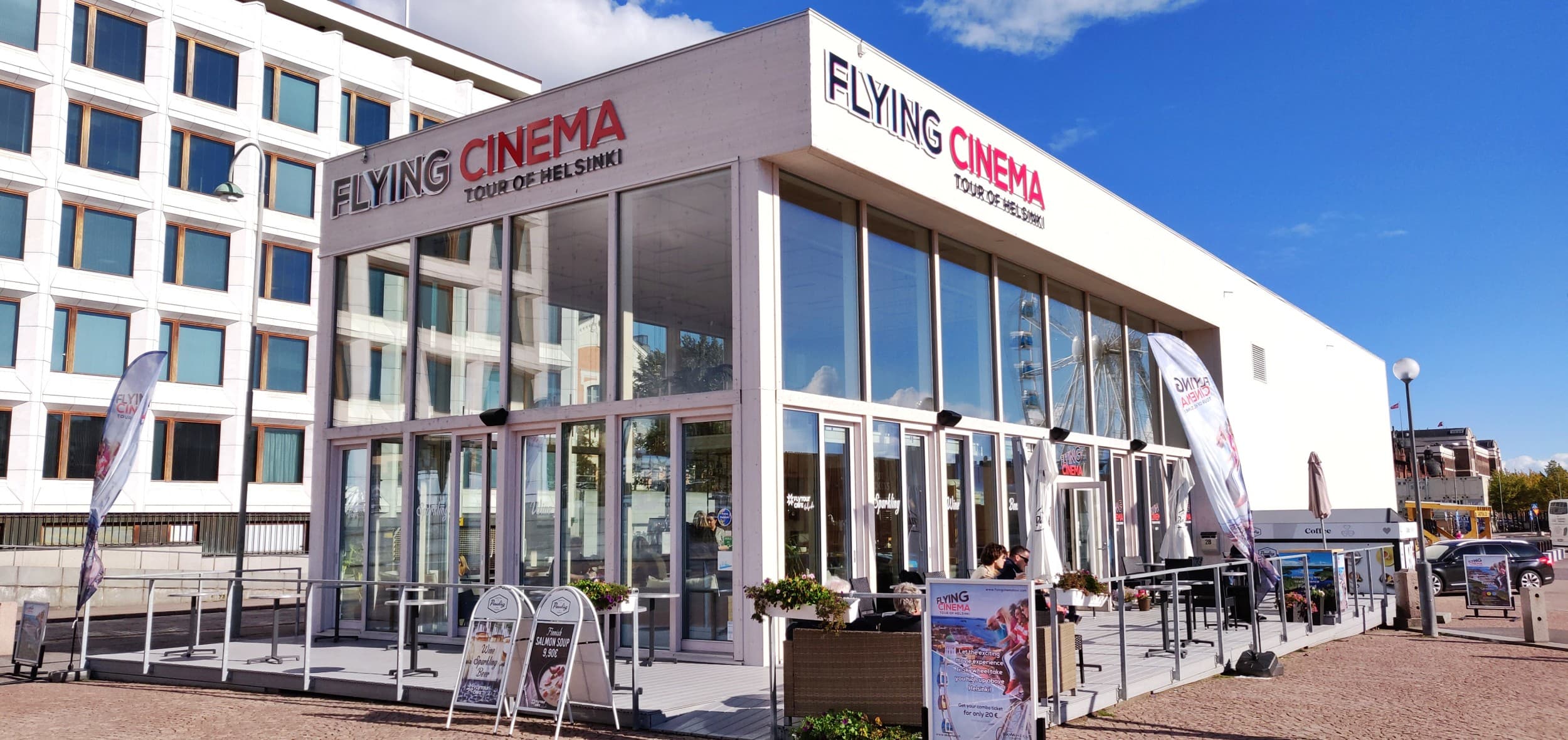 Flying cinema - Virtuaalielokuvaelämys perheelle | Helsinki | Elamyslahjat