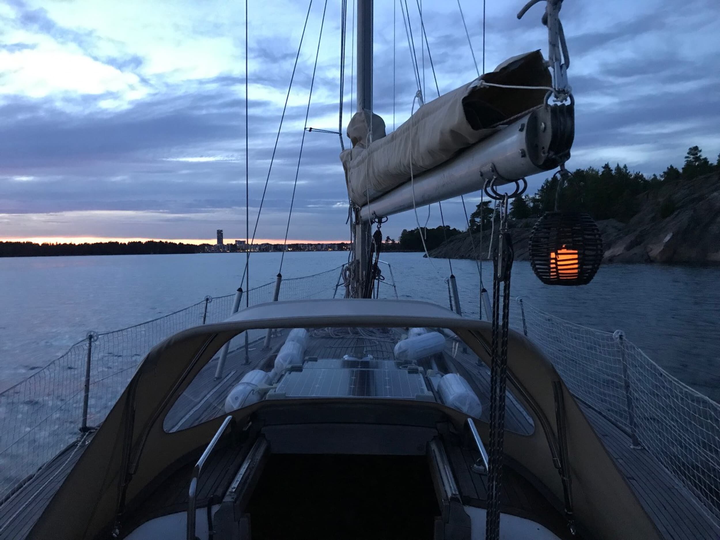 Purjehdusretki saareen | Helsinki | Elamyslahjat