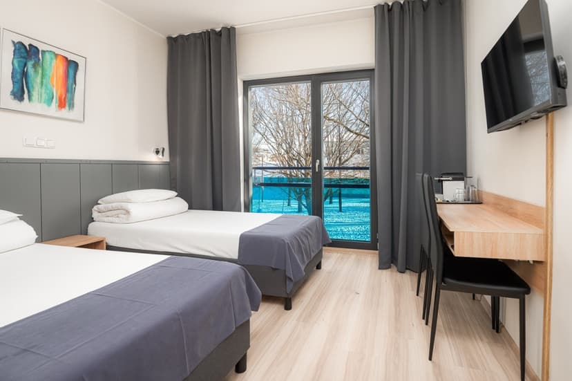 Deluxe-perhepaketti Hotel Tammsaareen (sis. hieronta) | Viro