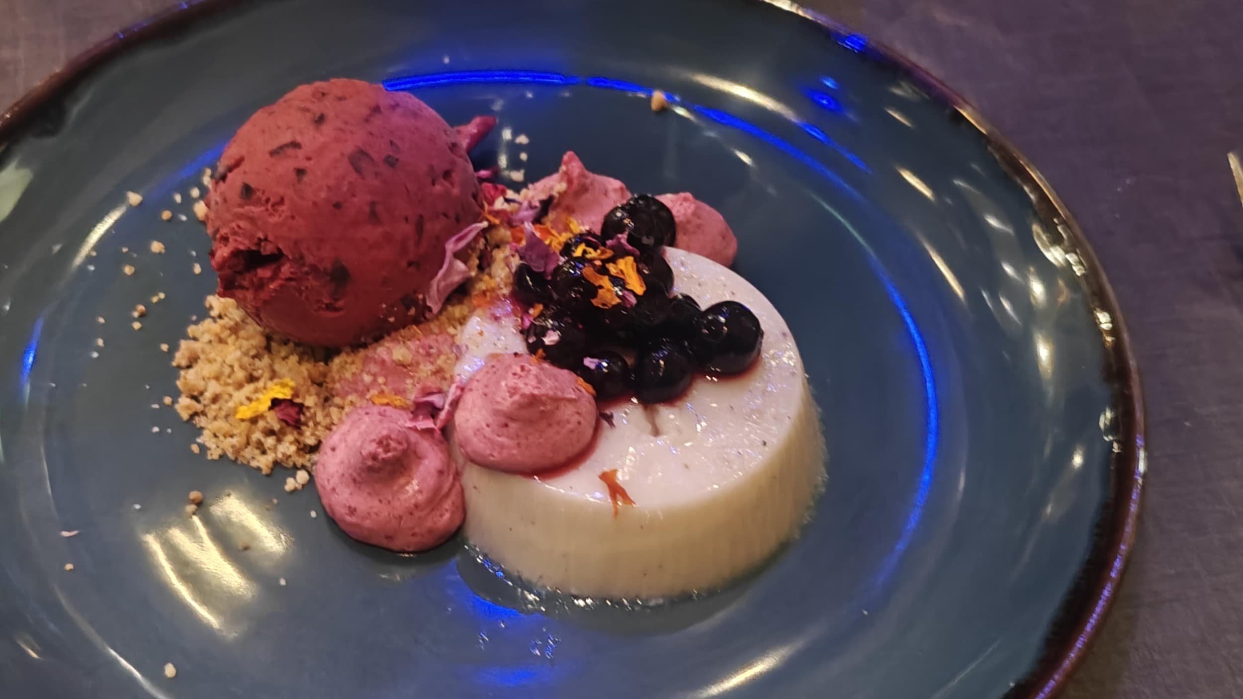 100 €:n lahjakortti Gillet Bar & Bistroon | Helsinki | Elamyslahjat