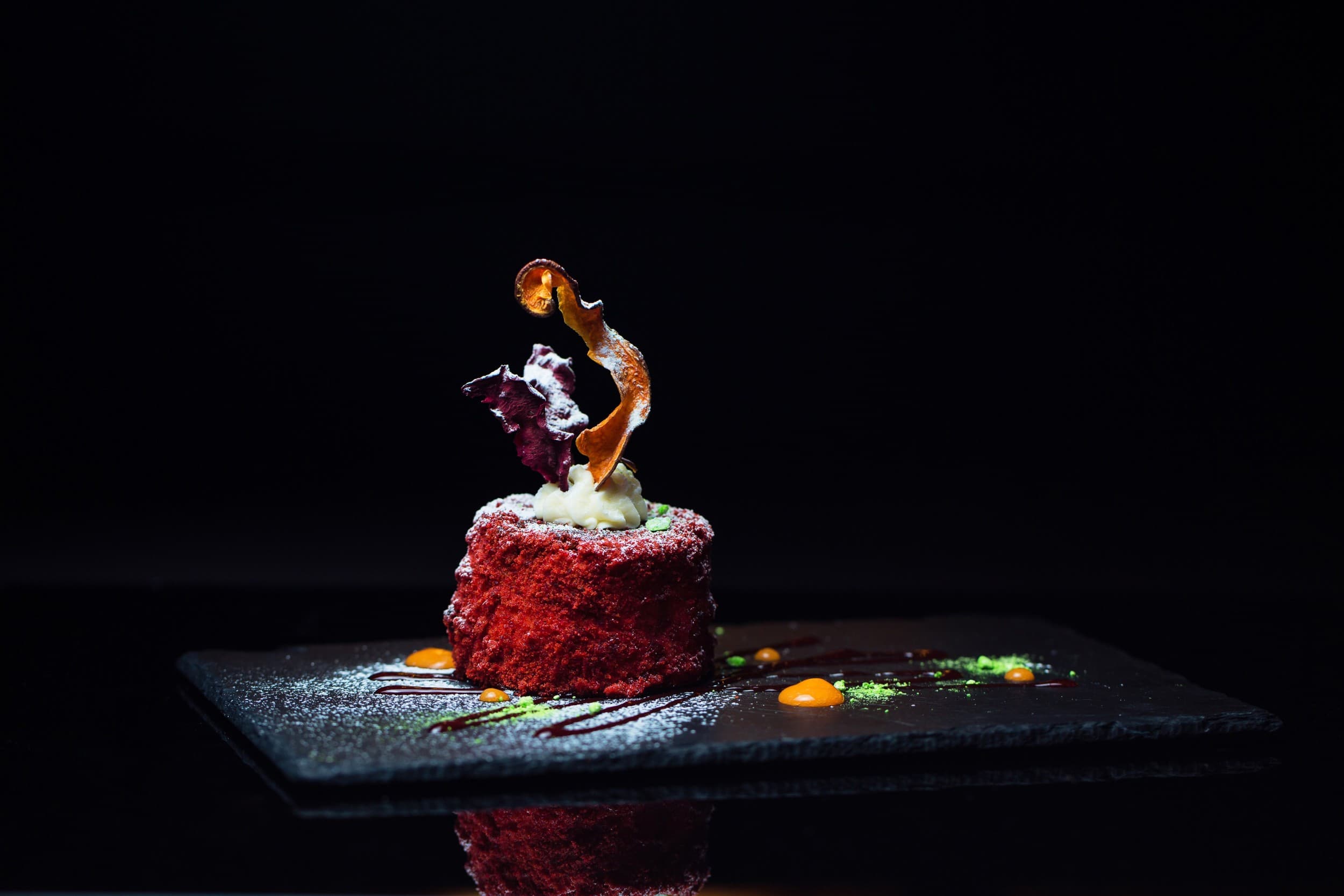 Dine in the Dark - Illallinen pimeässä yhdelle | Helsinki | Elamyslahjat