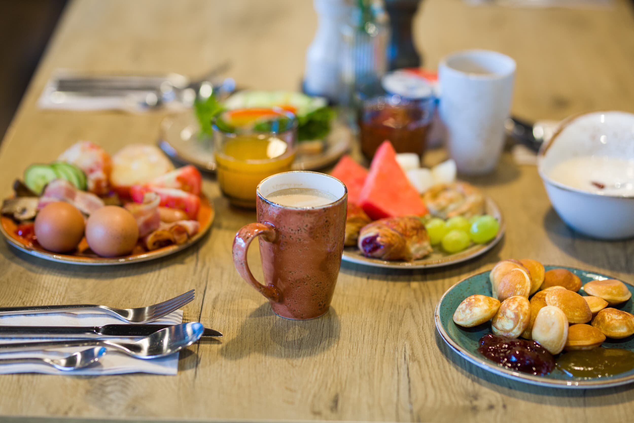 Burgeriloma kahdelle Tallinnassa | Viro