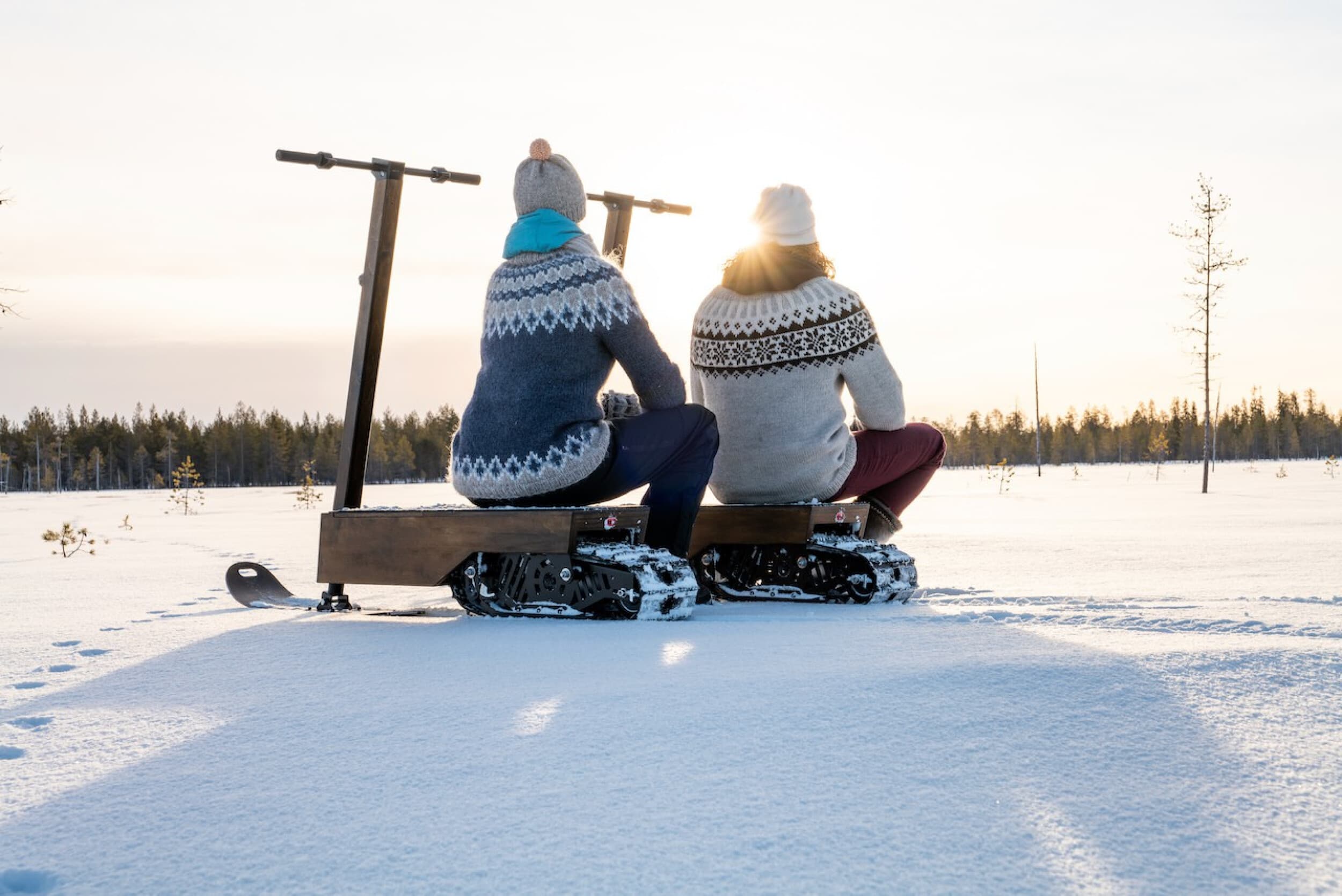 Talviretki sähkölumiskoottereilla kolmelle | Puumala | Elamyslahjat