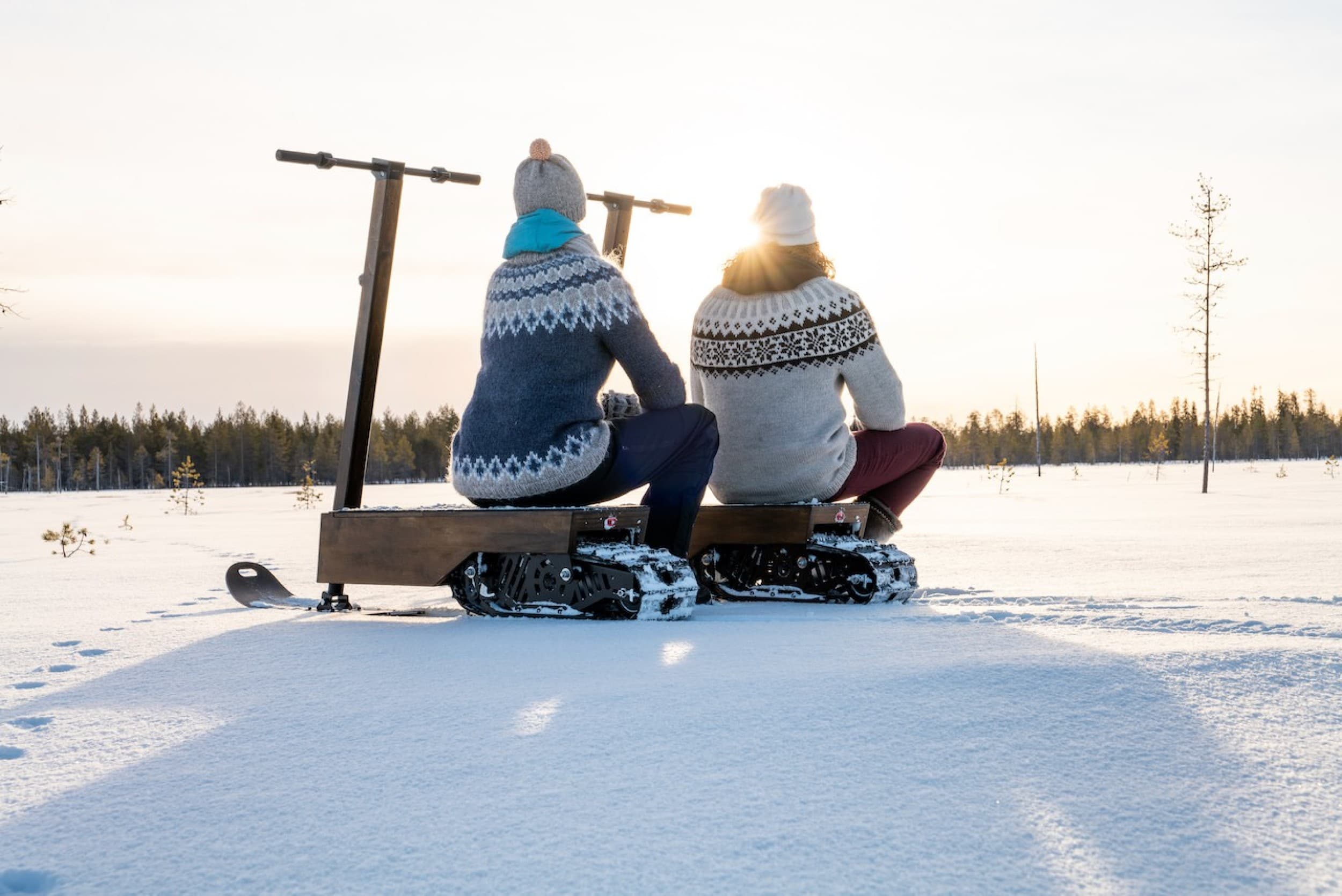 Talviretki sähkölumiskoottereilla neljälle | Puumala | Elamyslahjat