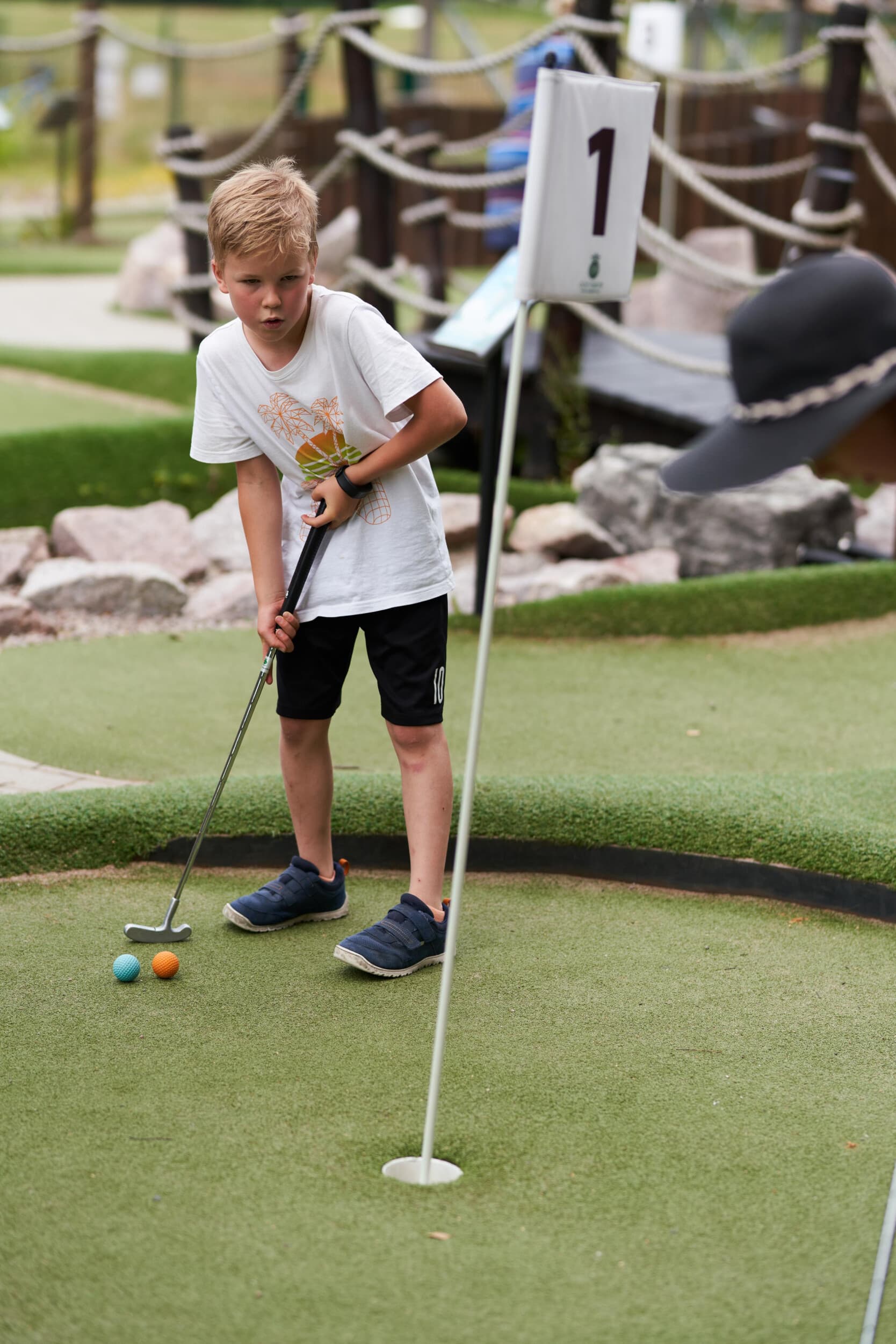 Seikkailupuisto Huipun Seikkailuminigolf yhdelle | Espoo