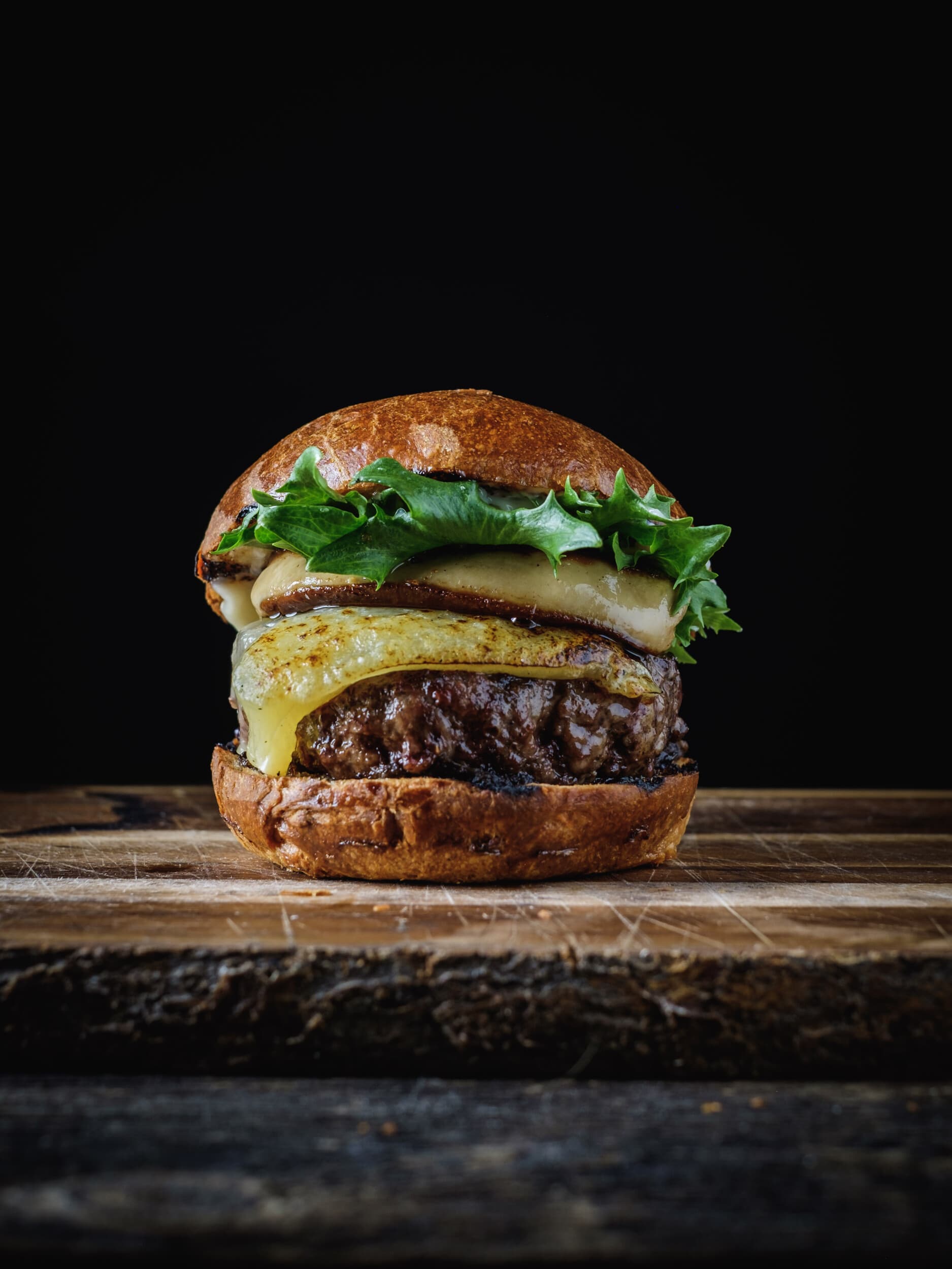 Neljän ruokalajin menu Burgers & Wine -ravintolassa kahdelle | Helsinki