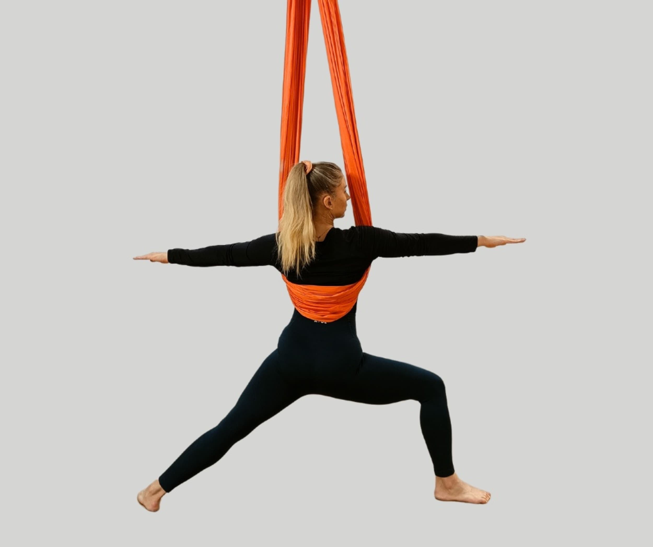 Akrobaattinen yksityistunti kahdelle - Pole4Fit | Helsinki | Espoo | Elamyslahjat