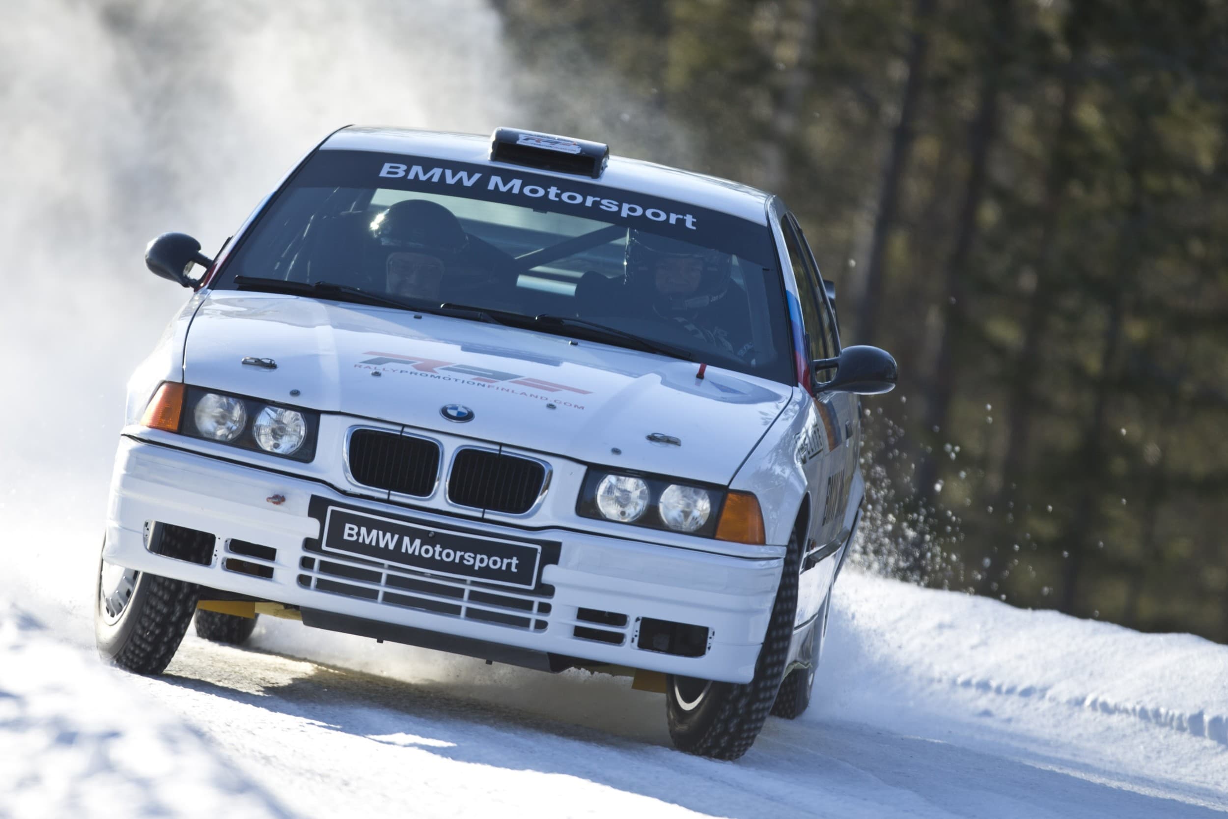 Rallikoulu BMW ralliautolla yhdelle | Topeno | Elamyslahjat
