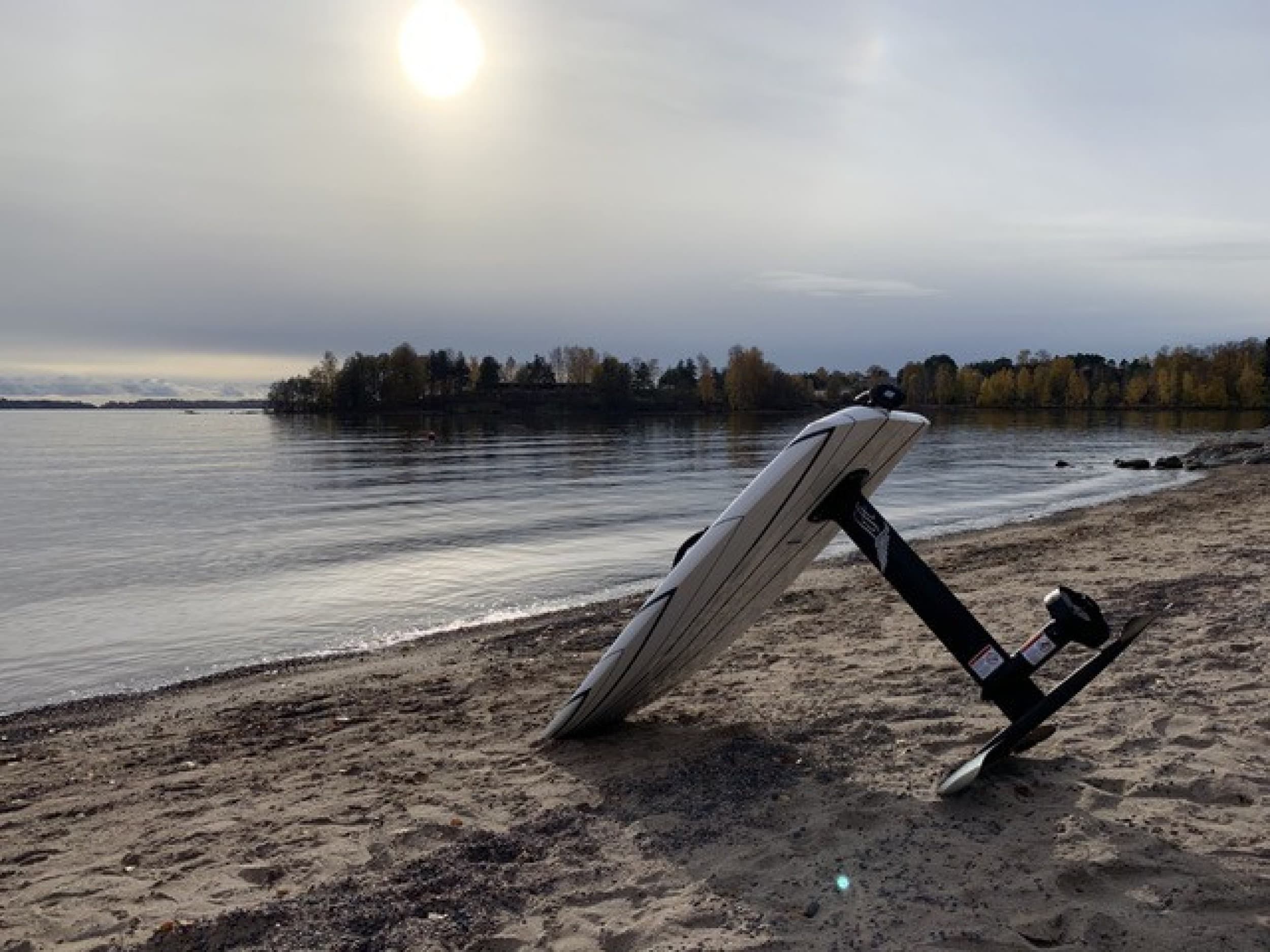 License to fly - eFoil alkeiskurssi yhdelle | Helsinki