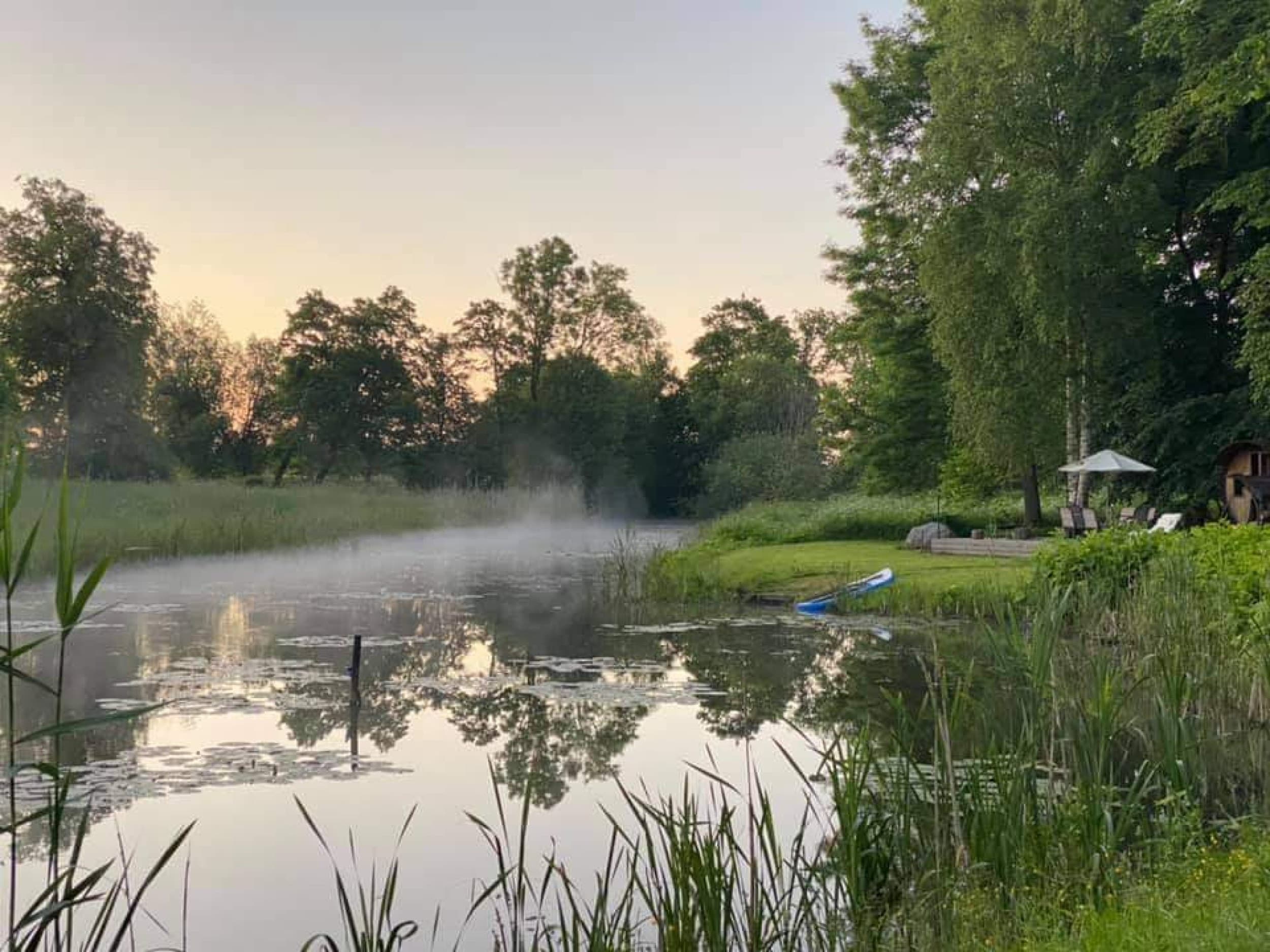 Yhden yön Loft-majoitus Kalle Palanderin maalaiskartanon mailla, 1-6 henkilöä | Viro