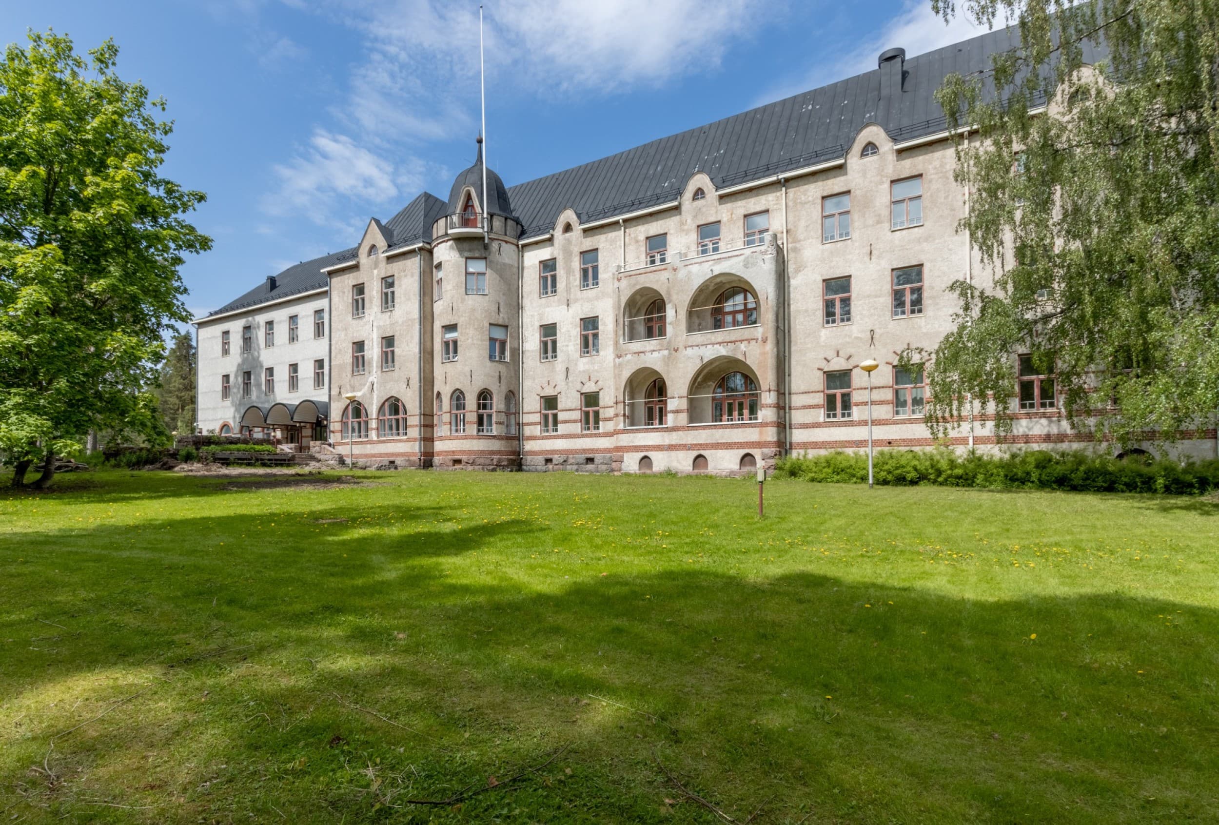 Maalausilta taidegalleriassa yhdelle | Nurmijärvi | Elamyslahjat