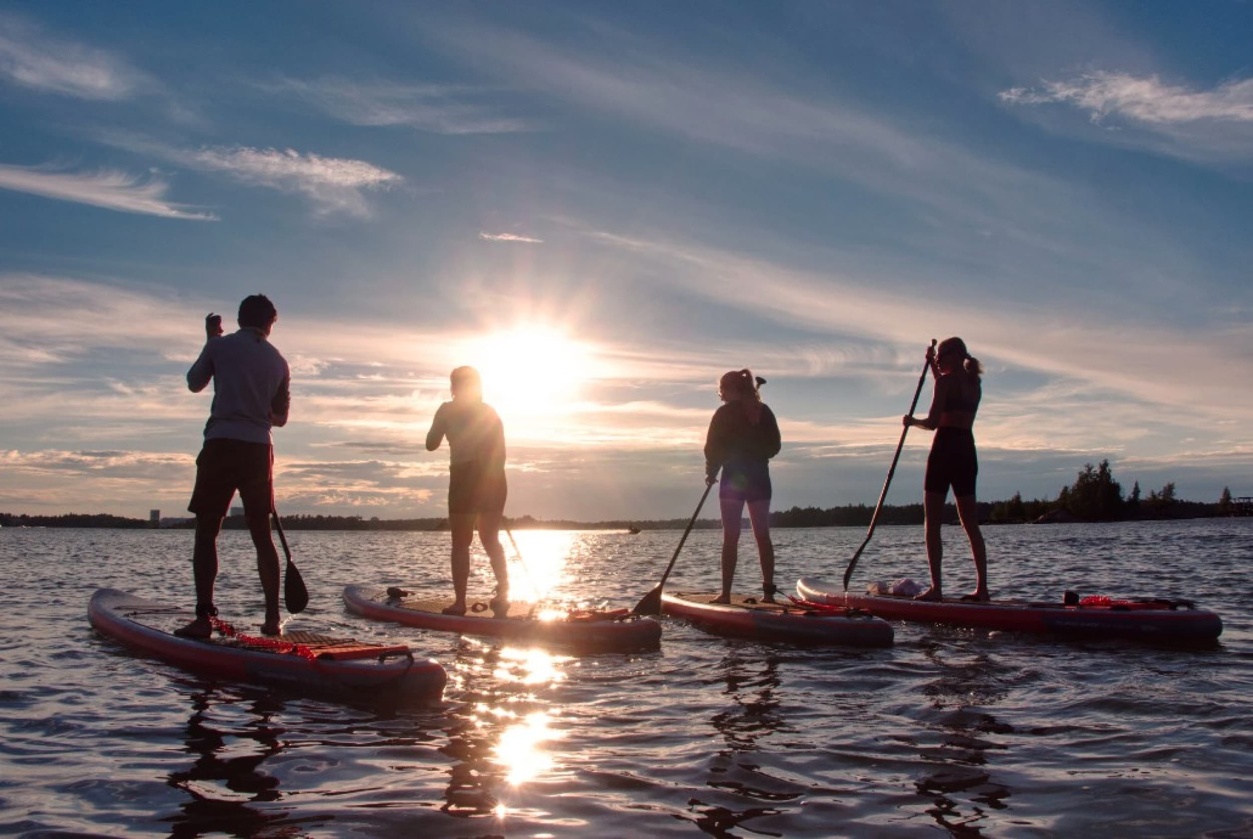 SUP-lautailua yhdelle (1h) | Helsinki | Espoo | Elamyslahjat
