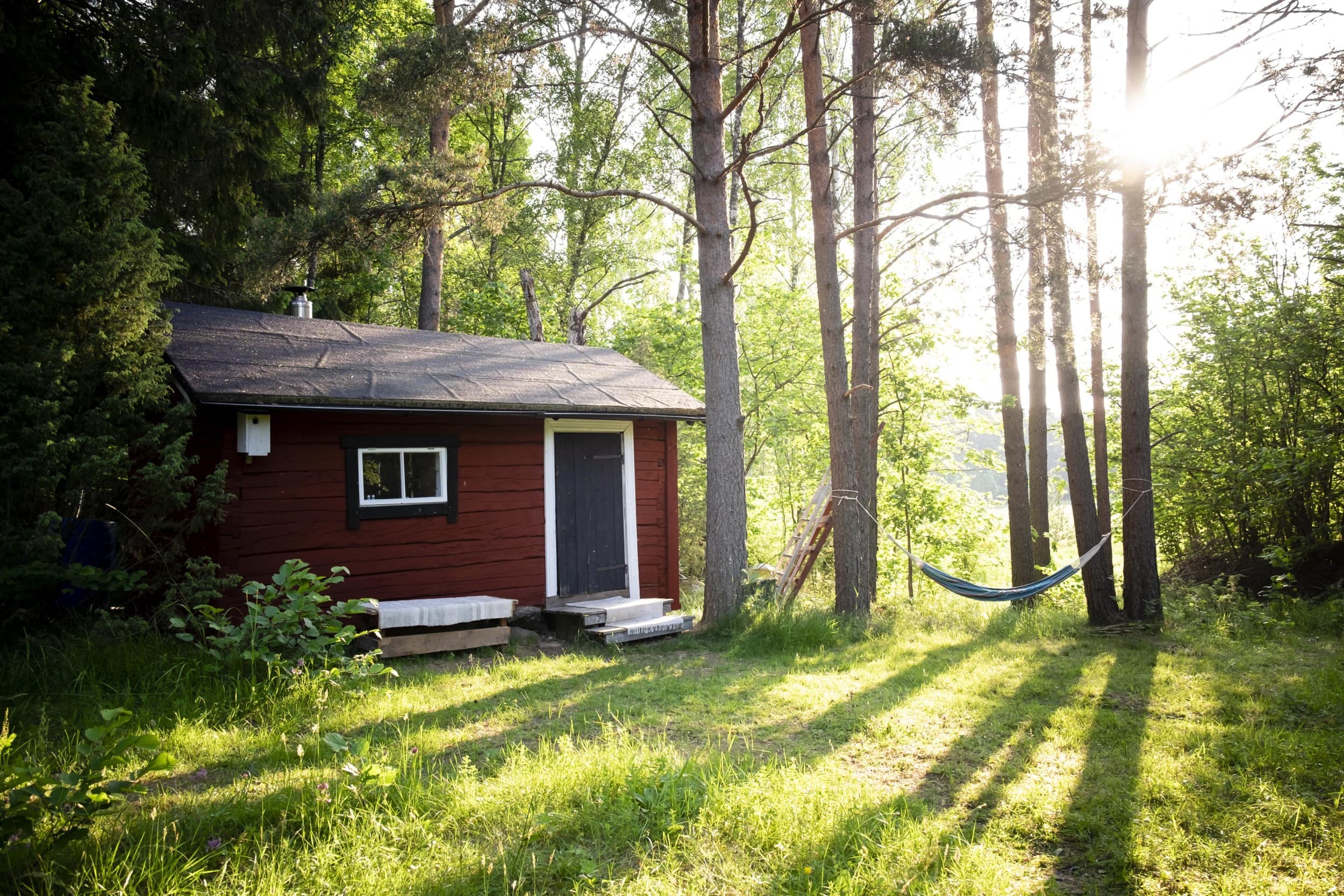 Yöpyminen puiden keskellä yhdelle | Korppoo