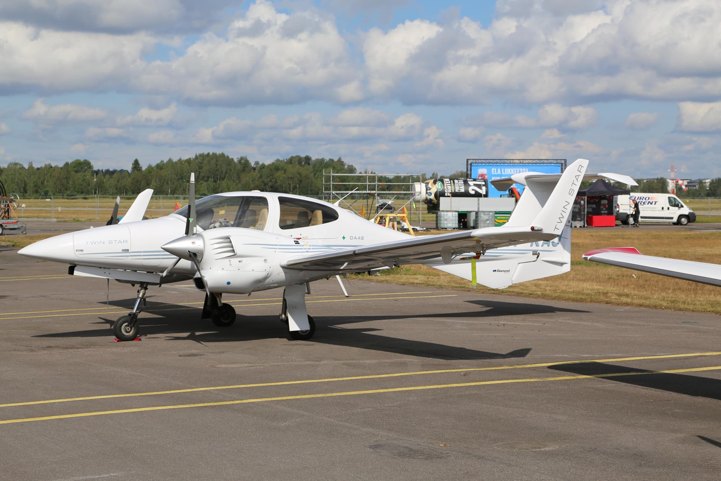 Diamond DA42 FNTP II Lentosimulaattori neljälle | Vantaa