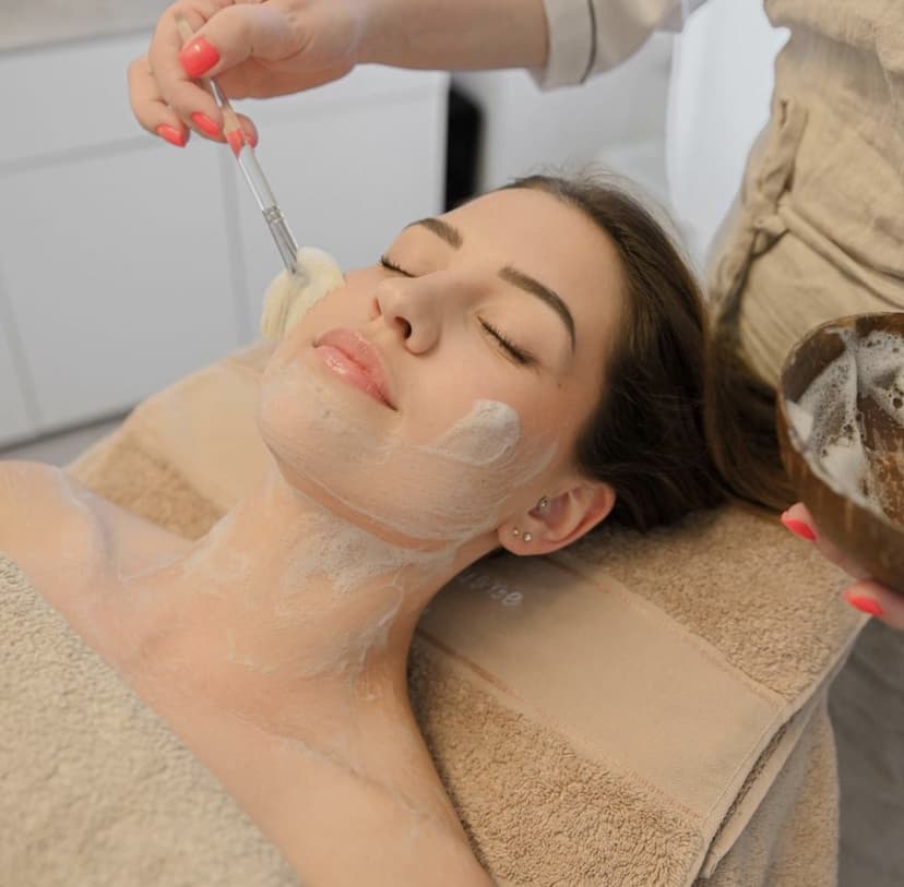 Deluxe-kasvohoito 70 min | Lappeenranta