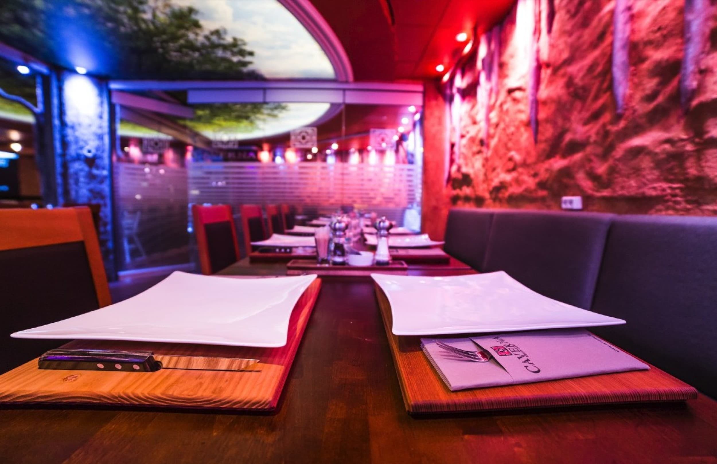 Buffet yhdelle - Ravintola Caverna | Helsinki