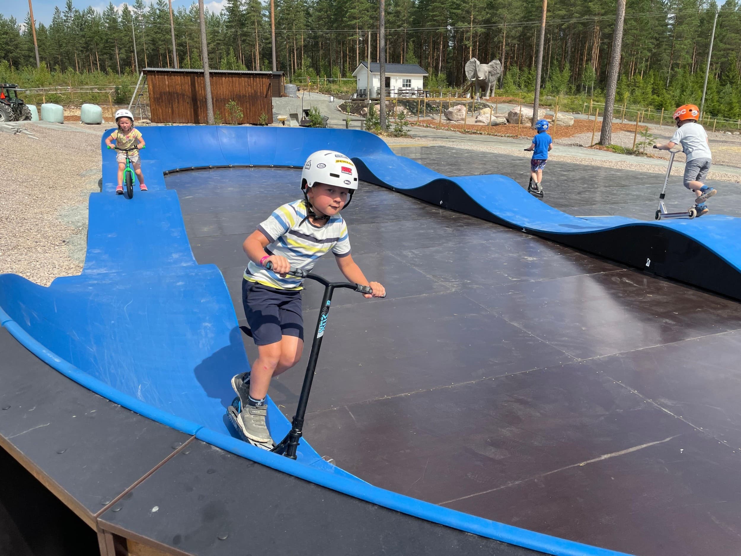 Seikkailupuisto & Buggy-karting yhdelle - Elämyspuisto Hiidenlinna Park Resort | Somero | Elamyslahjat