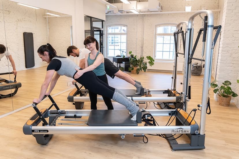 Laitepilateksen tutustumiskurssi kahdelle 75 min | Helsinki