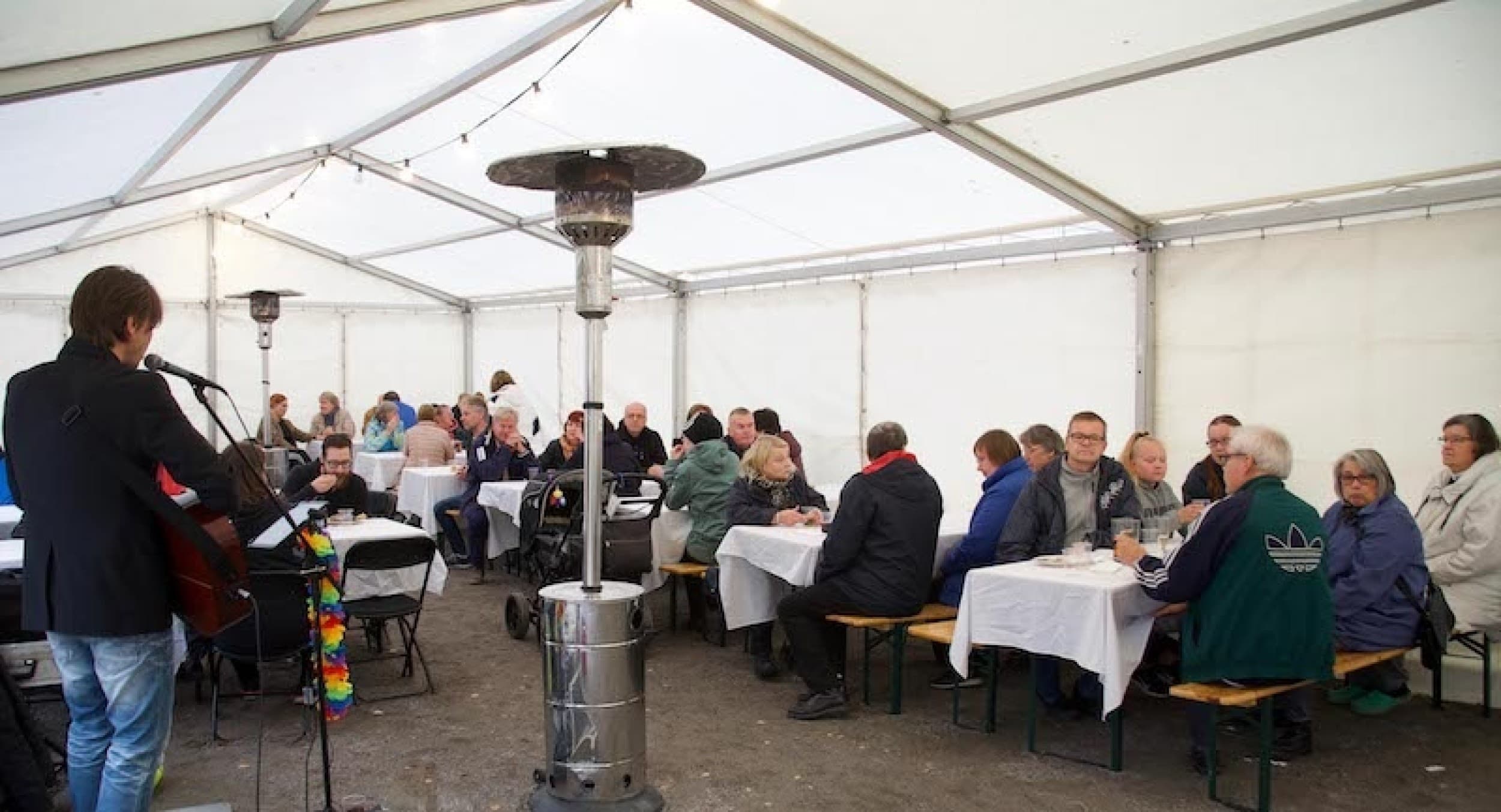 Trubaduuri Pasin hääpaketti 4 h | Turku | Elamyslahjat