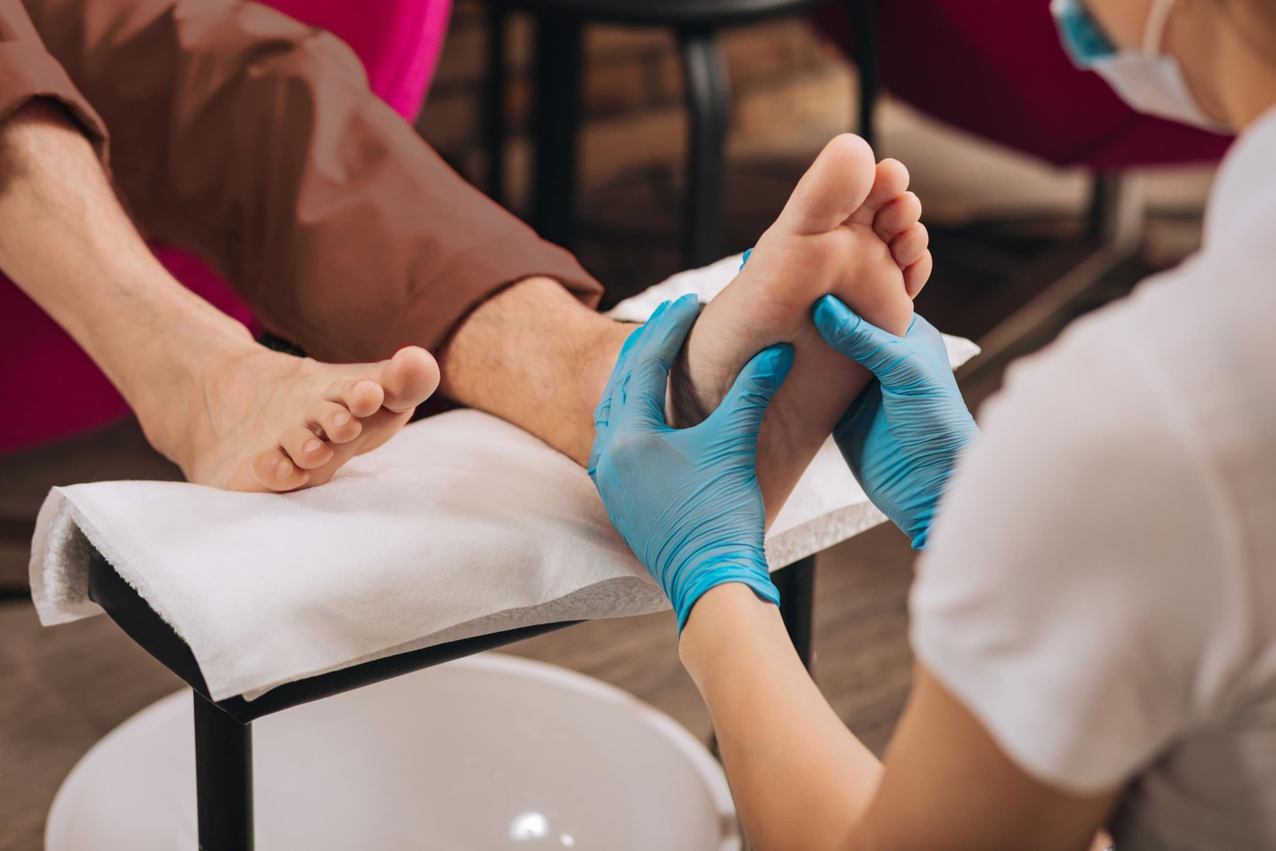 Hemmotteleva, täydellinen SPA-jalkahoito kolmelle | Tampere 