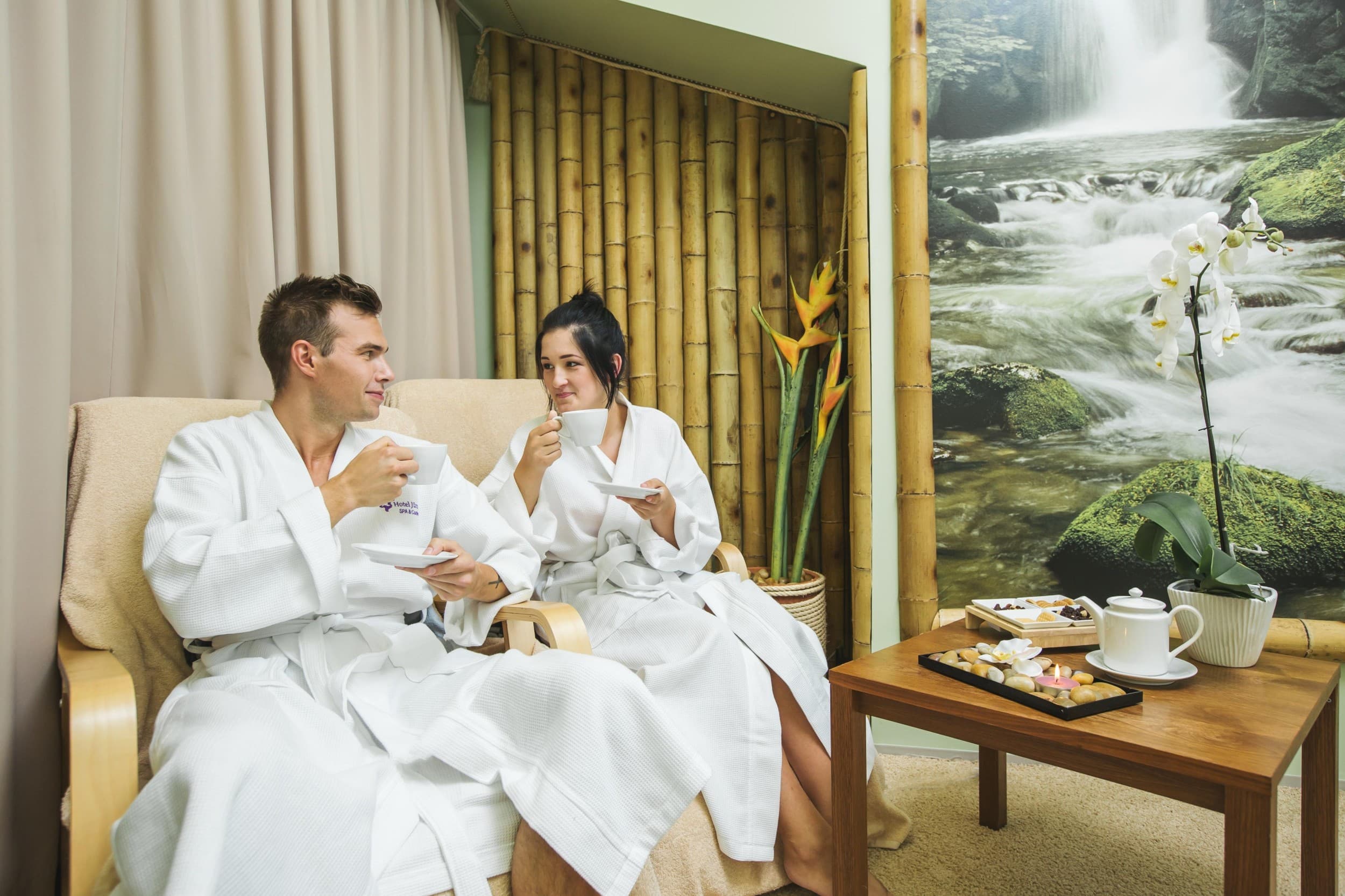 Kevät- ja syyskauden kylpyläpaketti Premium-huoneessa kahdelle (3 yötä) - Hotel Jurmala Spa | Latvia | Elamyslahjat