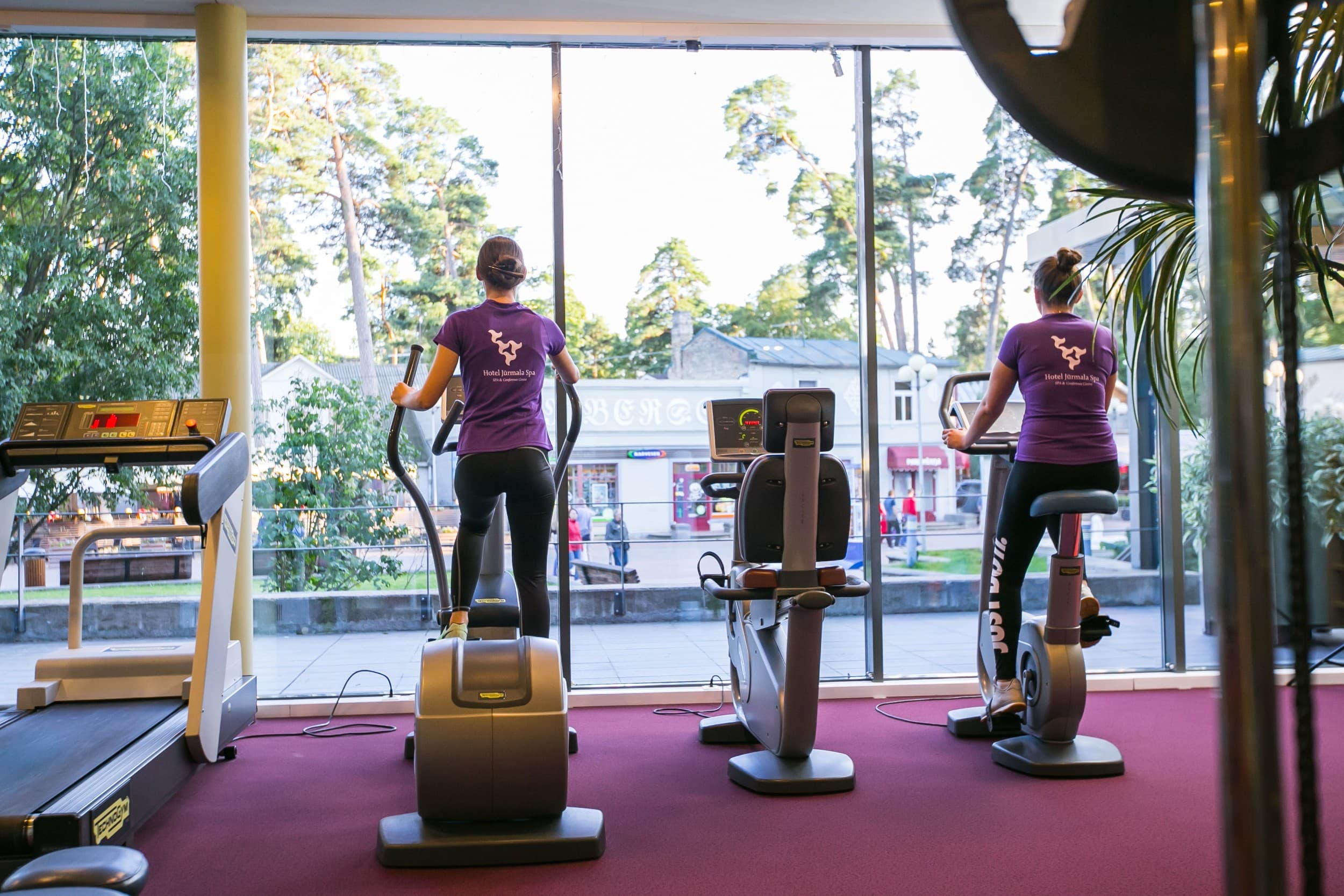 Kesäkauden majoituspaketti Comfort-huoneessa kahdelle (2 yötä) - Hotel Jurmala Spa | Latvia | Elamyslahjat