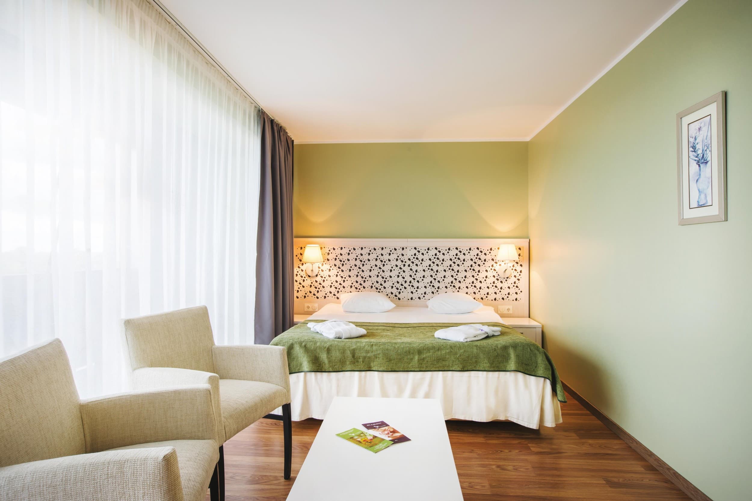 Kesäkauden majoituspaketti Comfort-huoneessa kahdelle (2 yötä) - Hotel Jurmala Spa | Latvia | Elamyslahjat