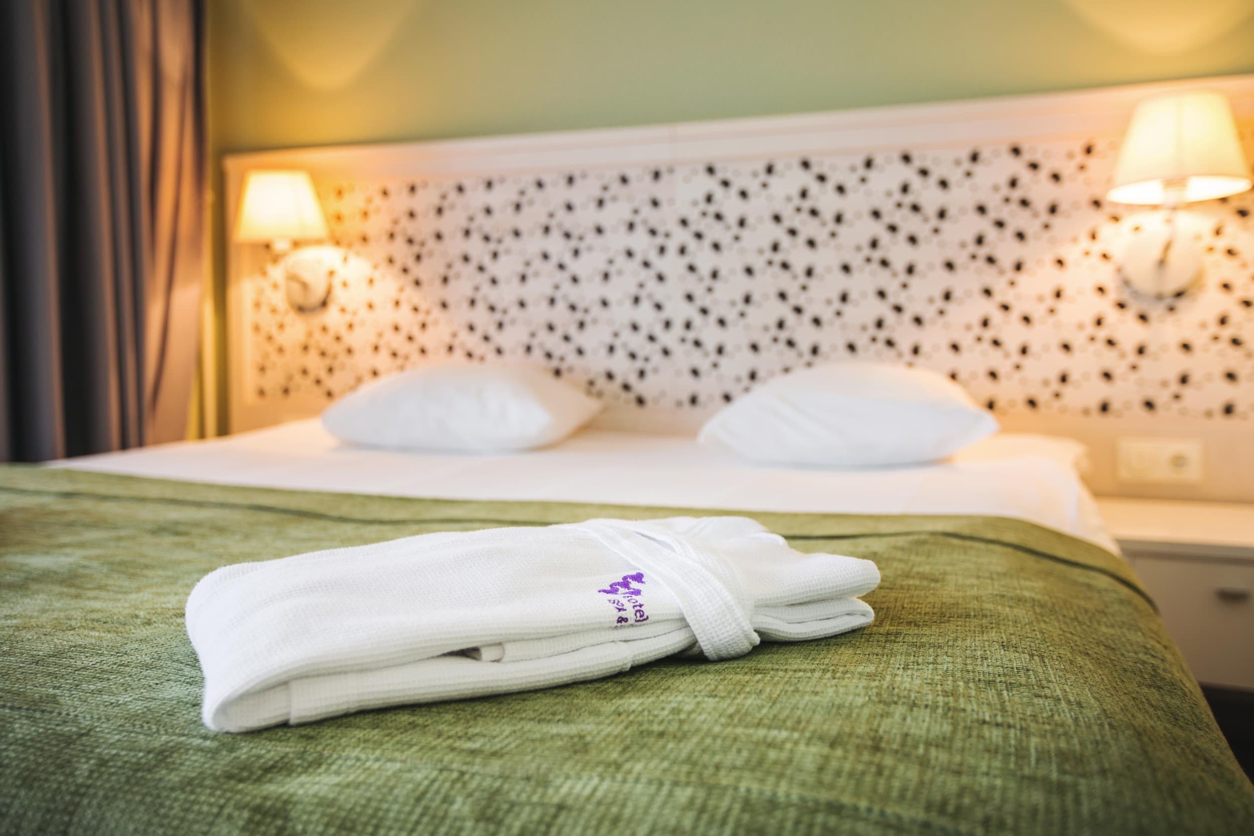 Kesäkauden majoituspaketti Comfort-huoneessa kahdelle (2 yötä) - Hotel Jurmala Spa | Latvia | Elamyslahjat