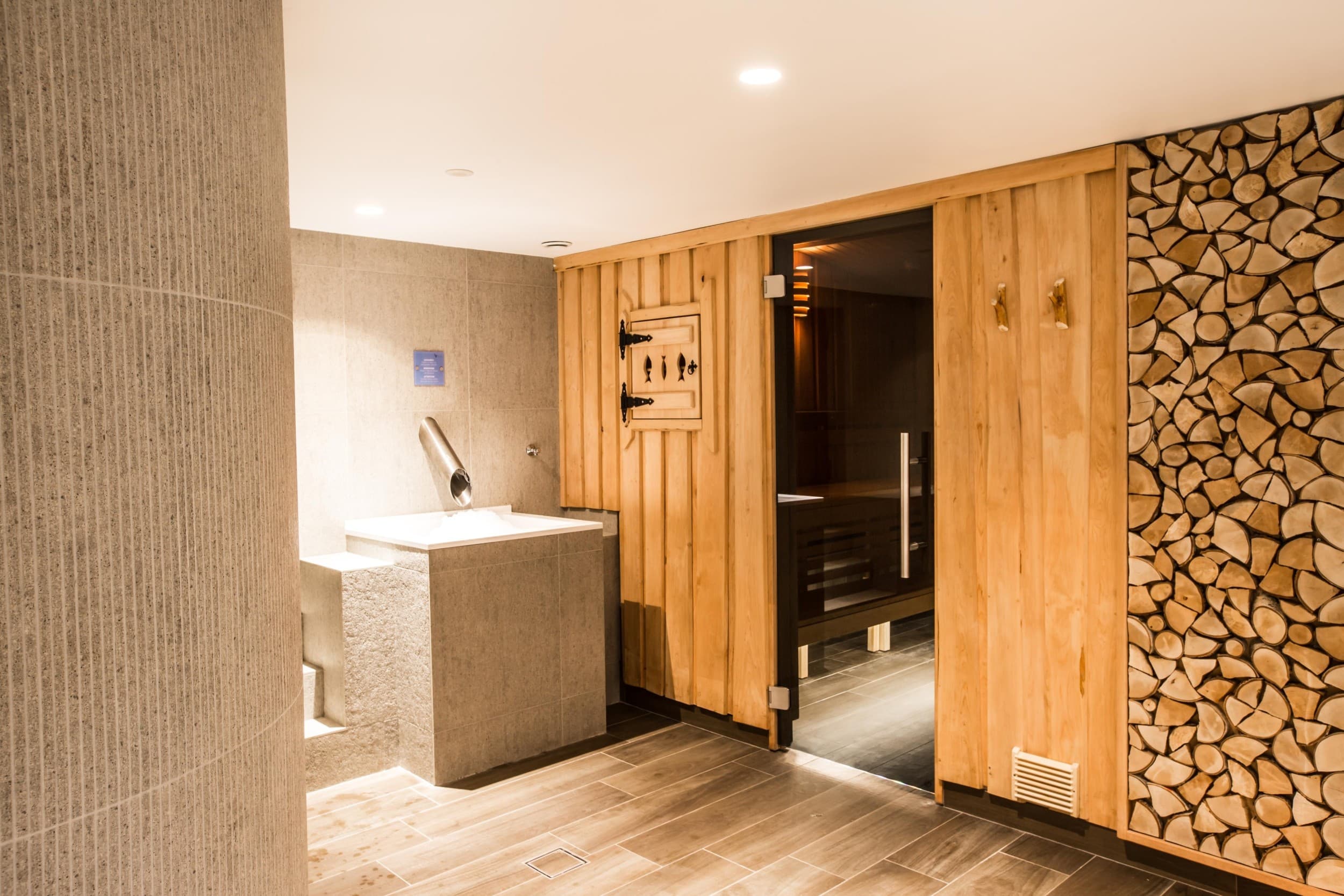 Kevät- ja syyskauden majoituspaketti Comfort-huoneessa kahdelle (2 yötä) - Hotel Jurmala Spa | Latvia