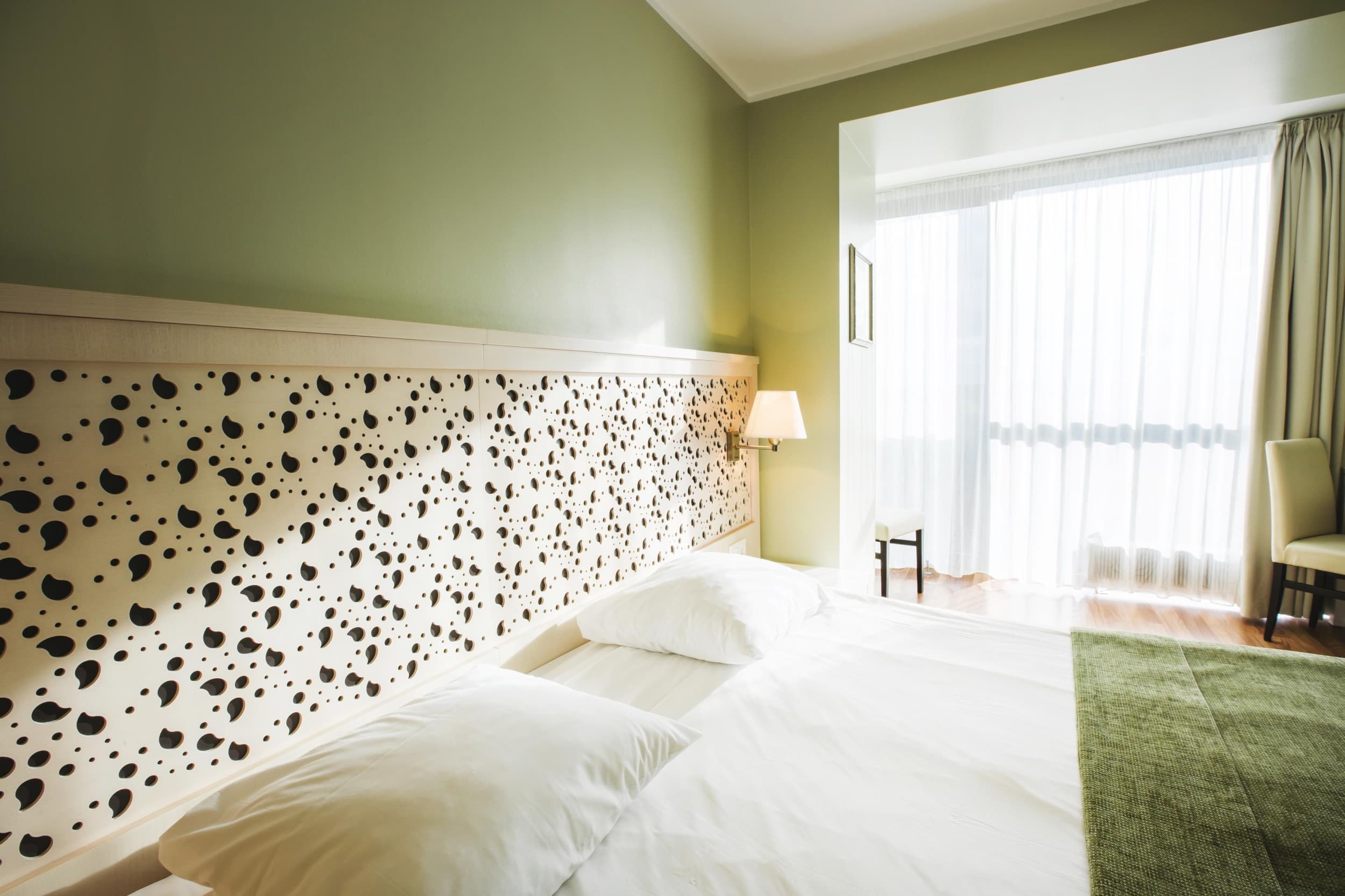 Kevät- ja syyskauden majoitus Comfort-huoneessa kahdelle (1 yö) - Hotel Jurmala Spa | Latvia
