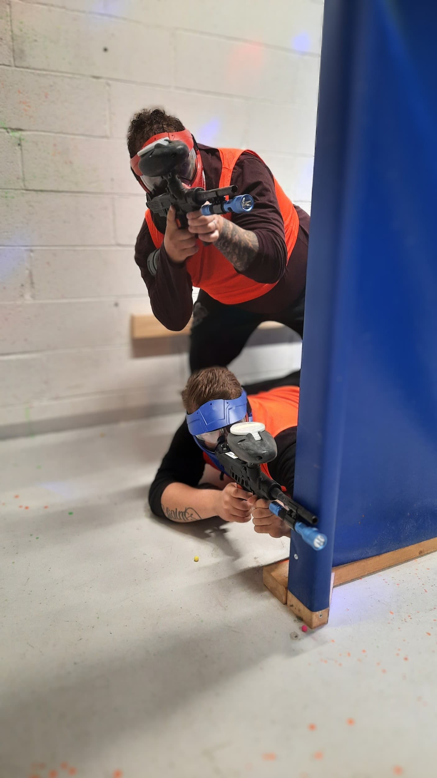 Paintball pelitapahtuma 8 pelaajalle sisäkentällä | Espoo | Elamyslahjat