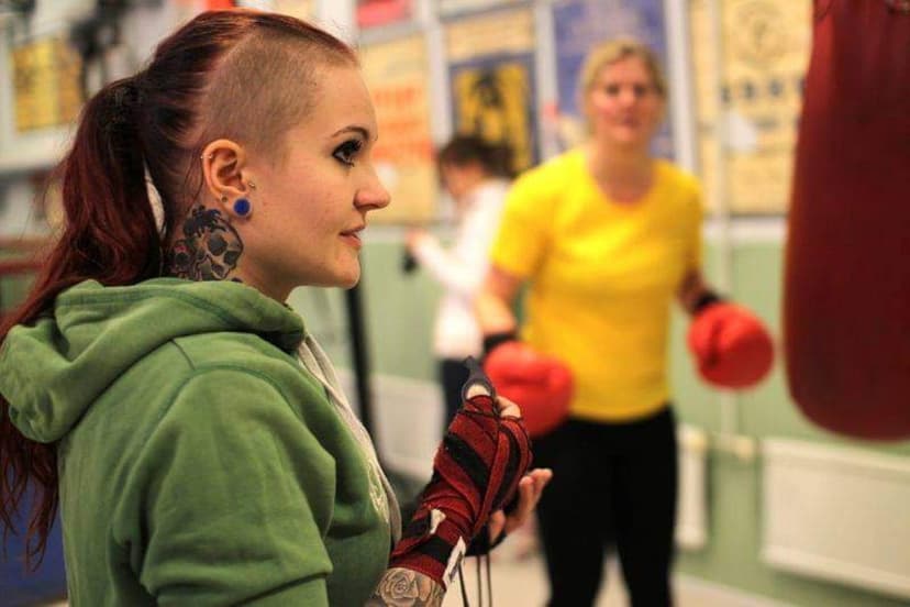 Nyrkkeilyn alkeet yksityisopetuksena yhdelle | Espoo