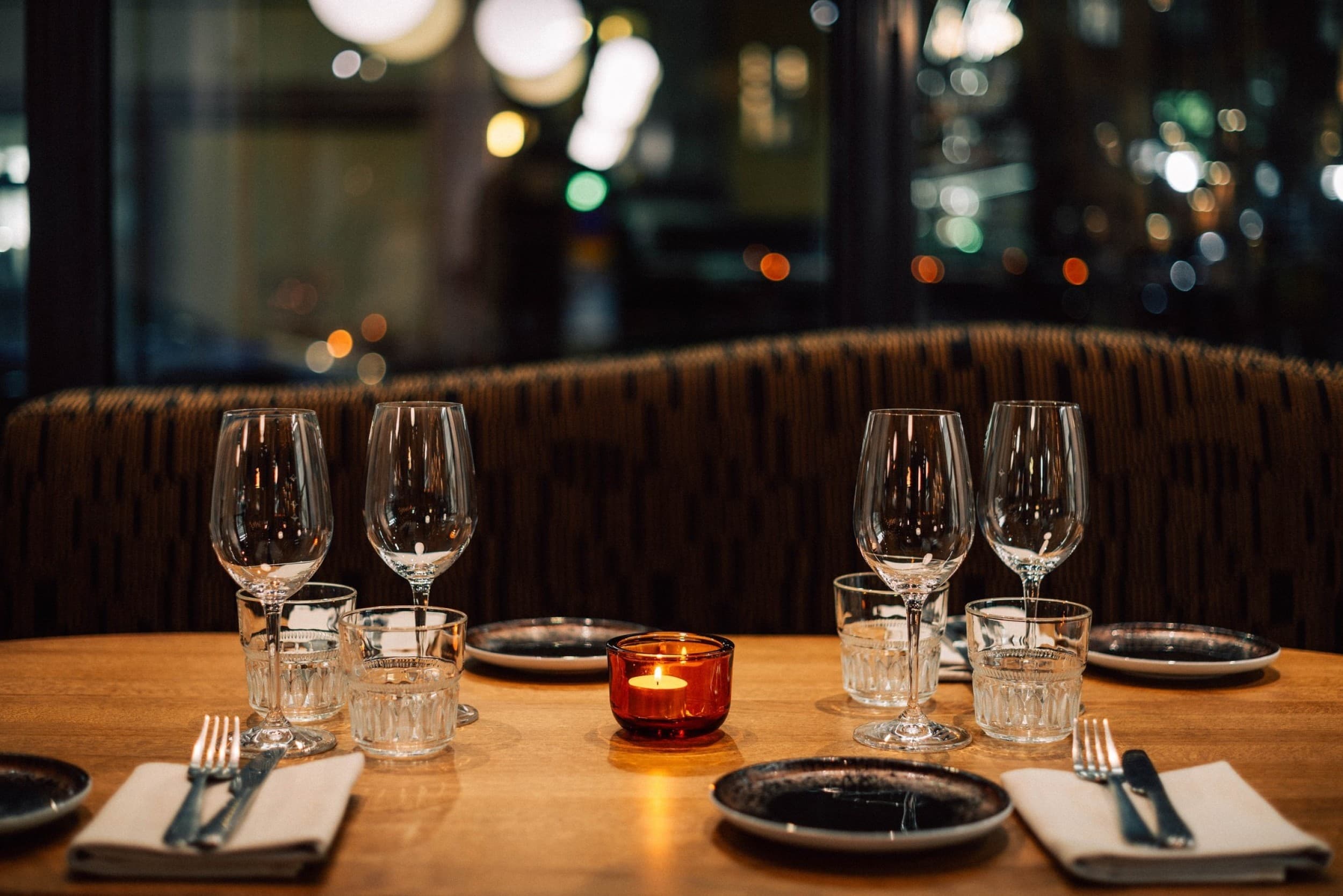 Kolmen ruokalajin menu ja suositusjuomat kahdelle Dagmar Bistro & Wine Bar:issa | Helsinki