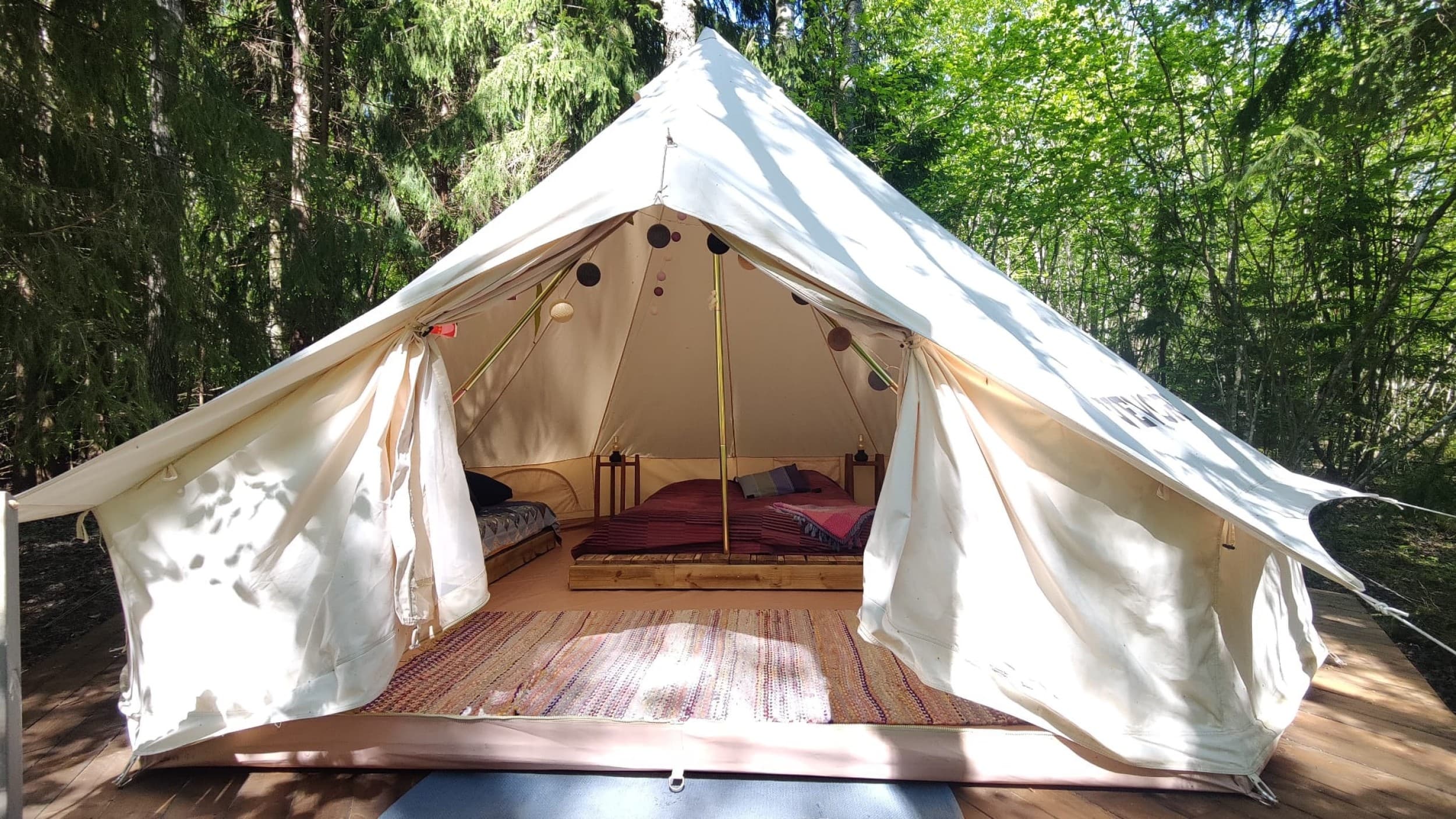Yöpyminen Glamping teltassa 3:lle | Korppoo