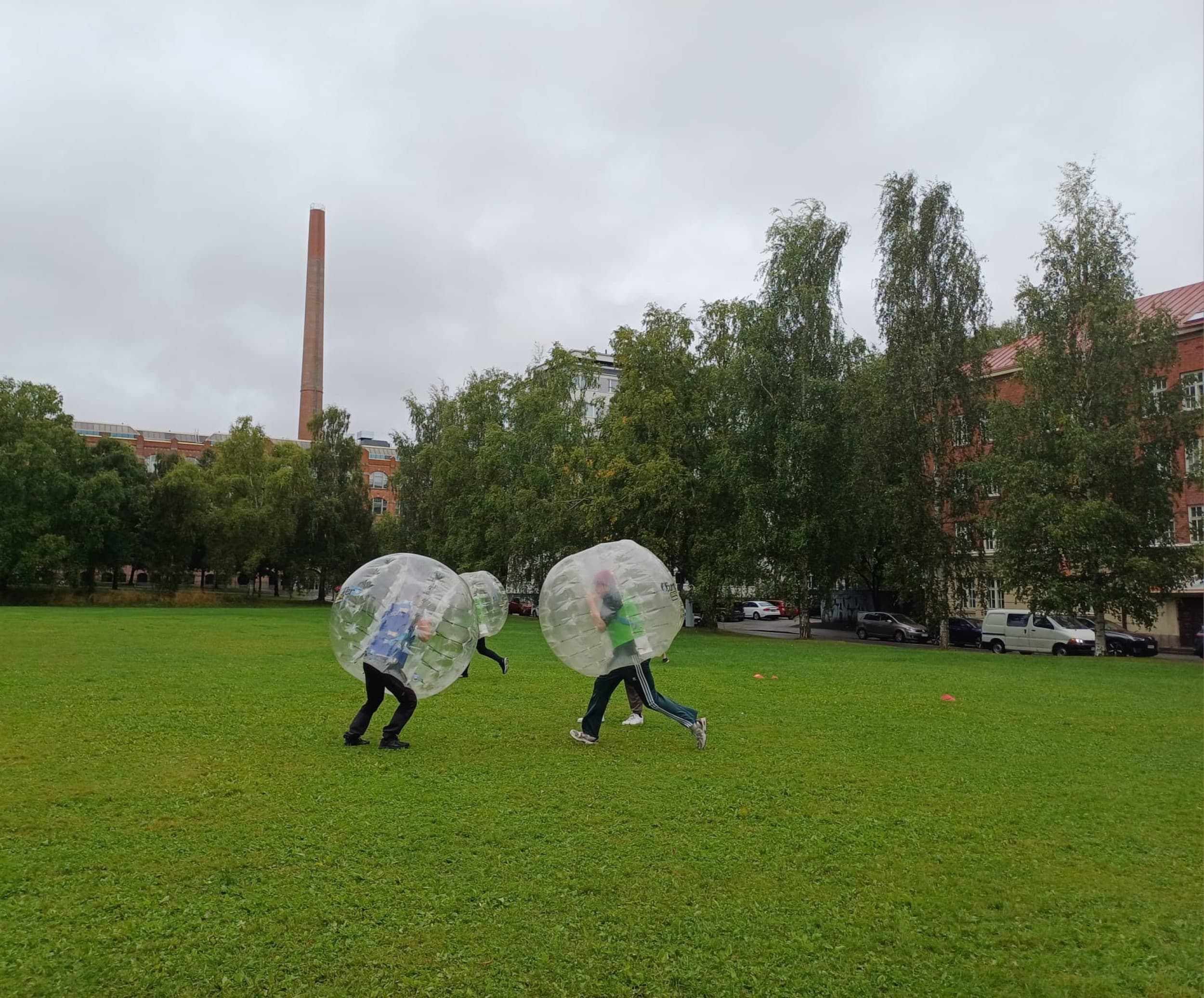 Kuplajalkapallo 10:lle | Tampere