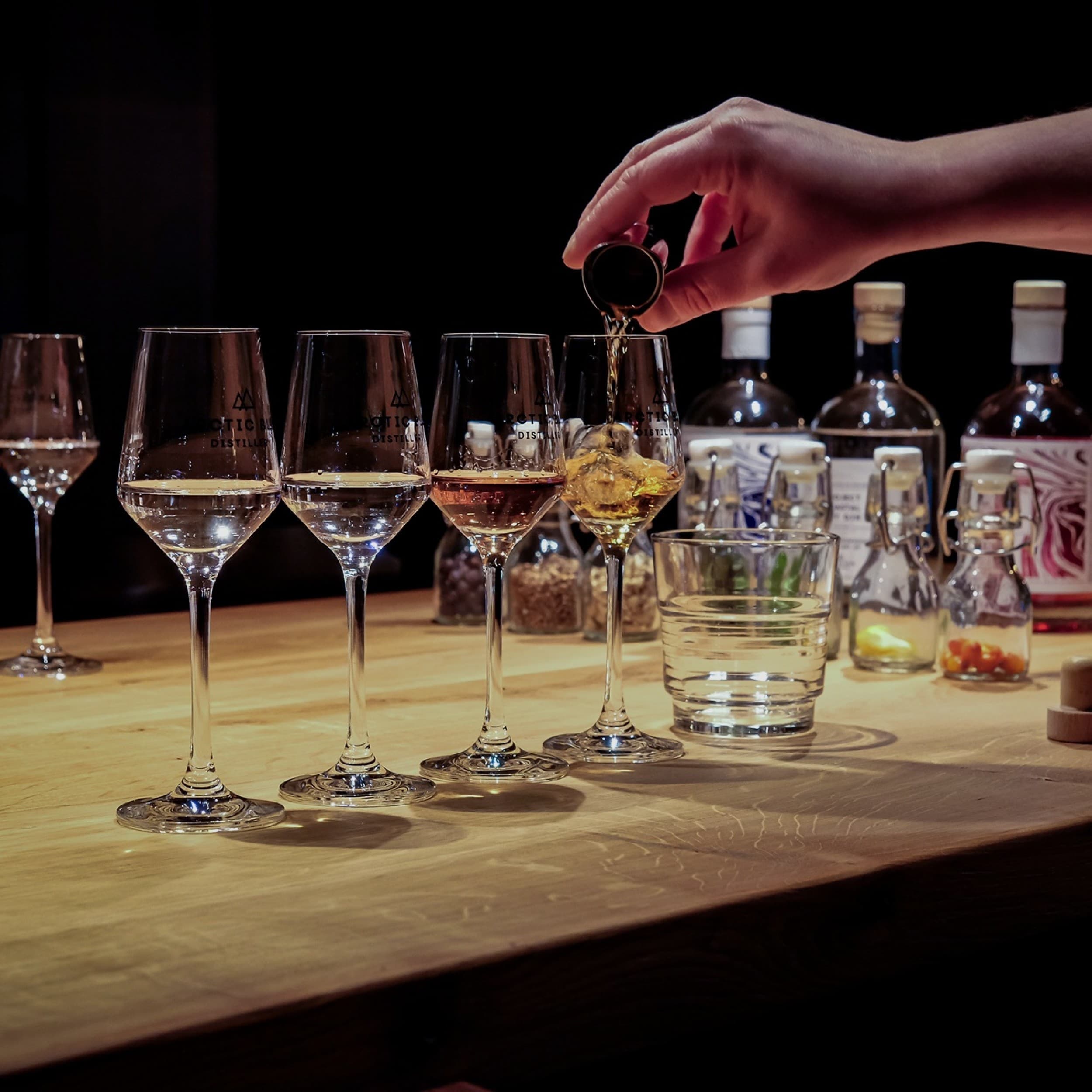 Tislaamokierros & tasting yhdelle | Helsinki