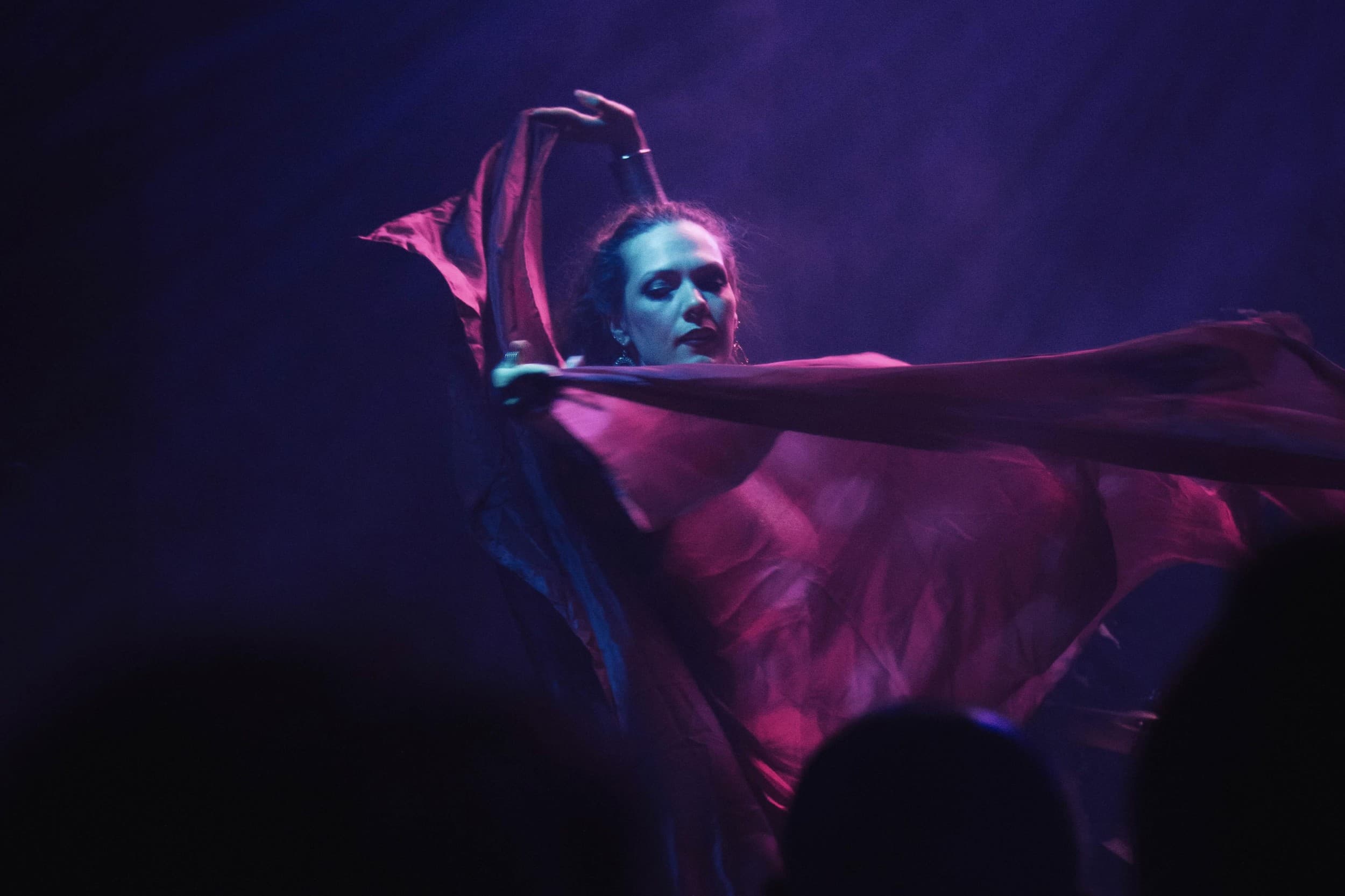 Fusion Bellydance -polttaritunti 3-5:lle | Helsinki