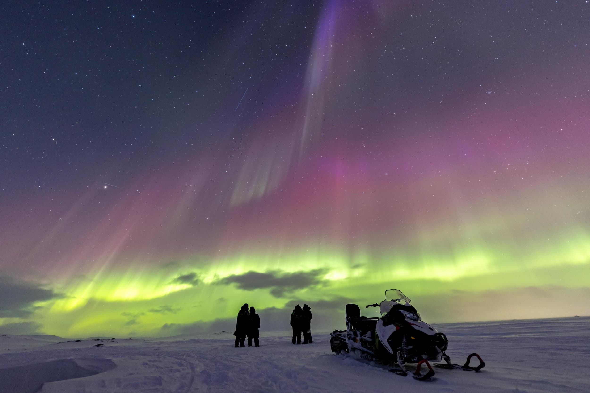 Revontulet ja taianomainen yötaivas 2hlö | Kilpisjärvi | Elamyslahjat