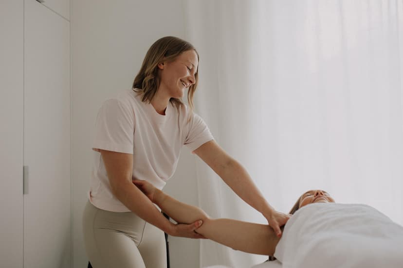 120€ Vapaavalintainen lahjakortti hierontaan – Ole.rento | Espoo