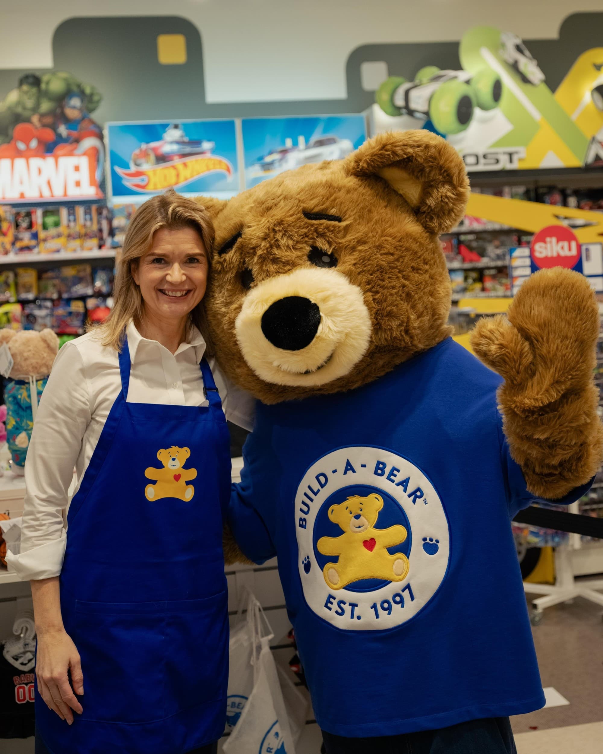Luo oma Build-A-Bear-pehmolelu – 50€ lahjakortti | Helsinki | Espoo