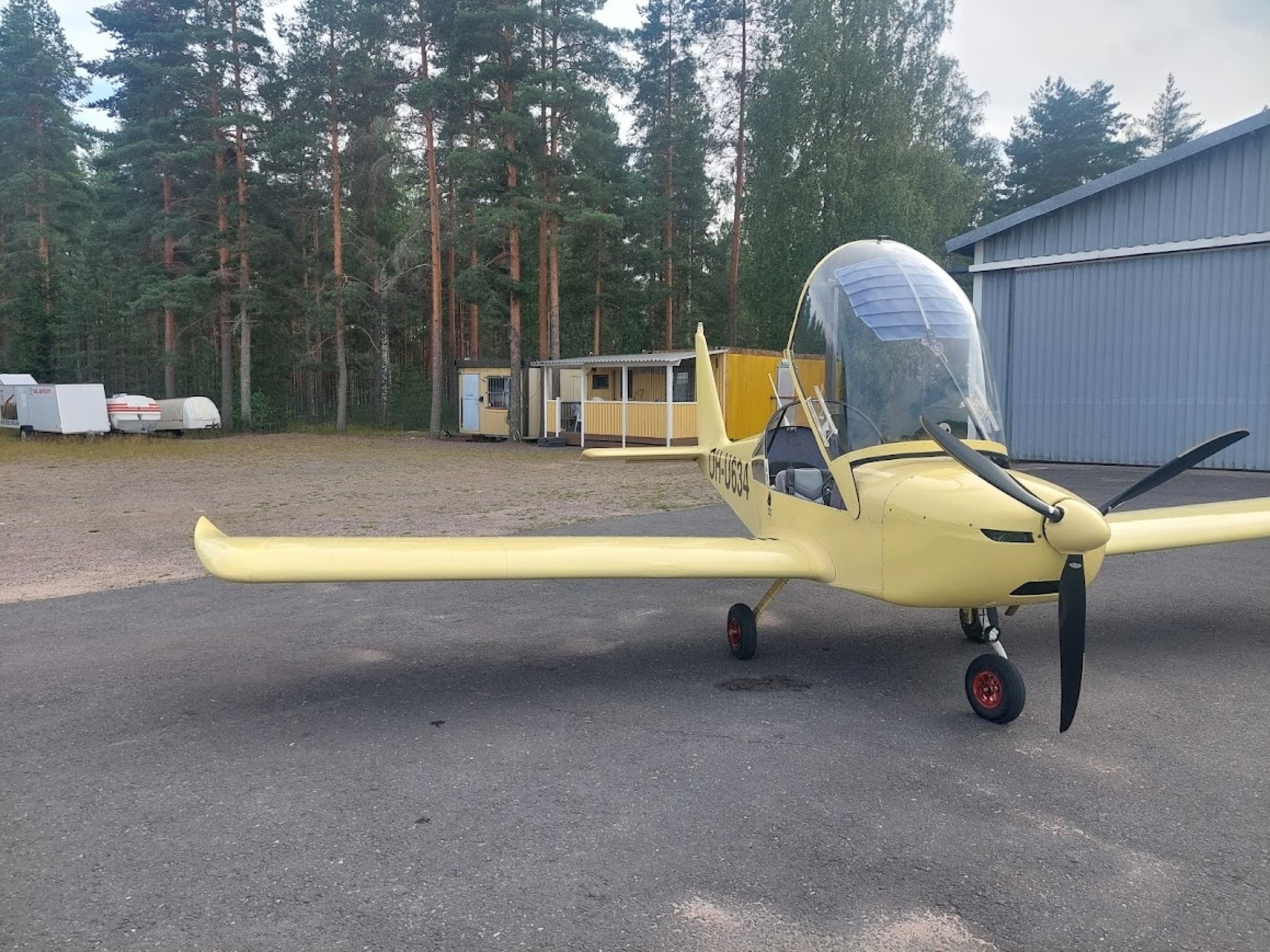 Esittelykurssi lentokoneella kahdelle | Hyvinkää