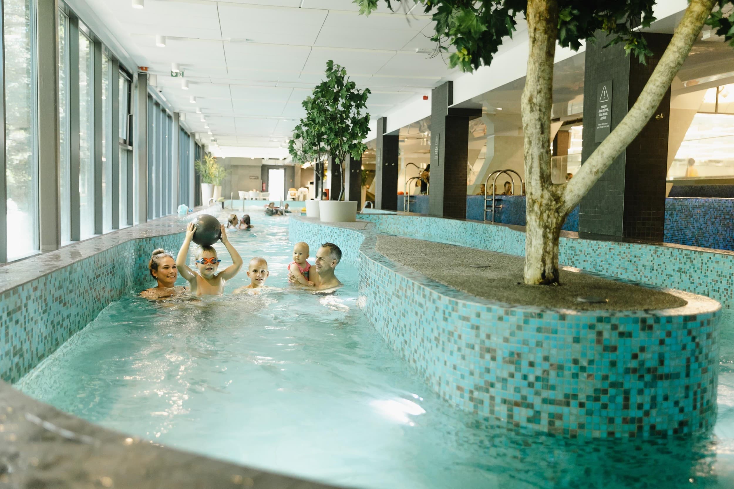 Vesipuiston perhepäivälippu Kalev Spa:ssa | Viro