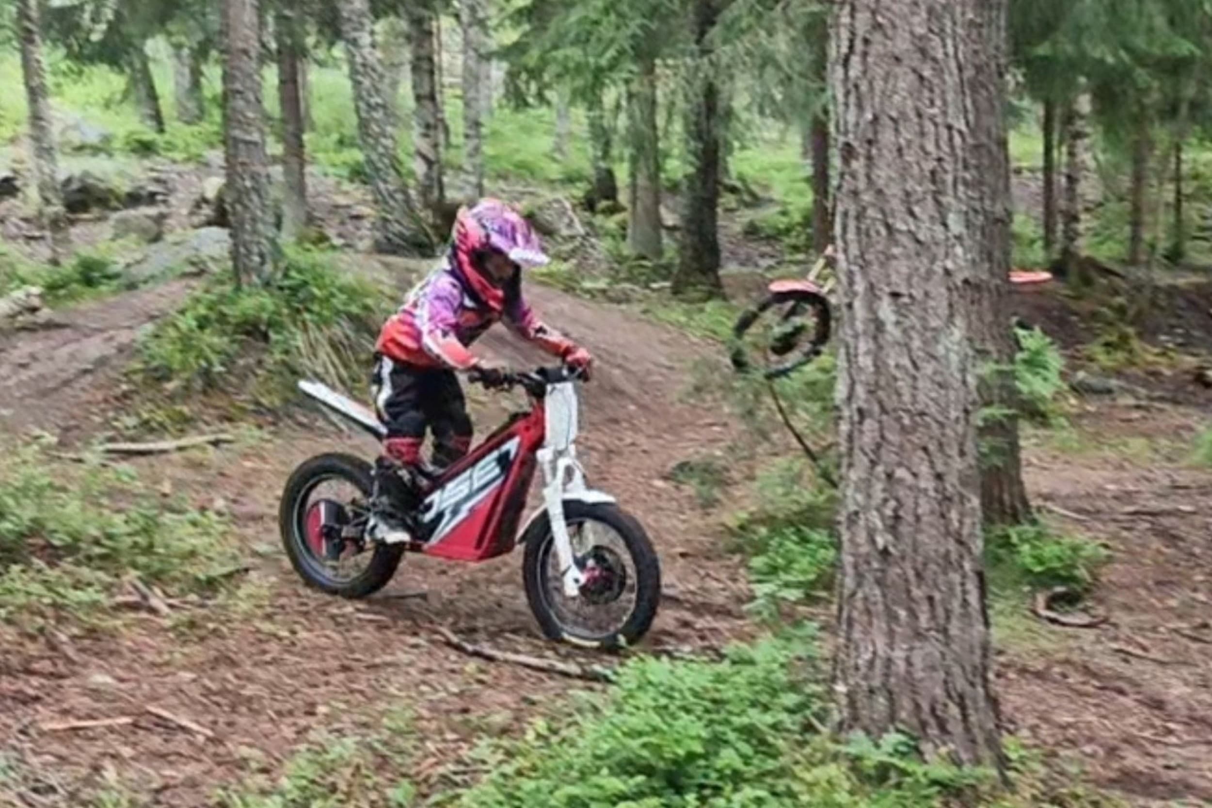 Junior trial ajoelämys | Vantaa | Kirkkonummi | Elamyslahjat