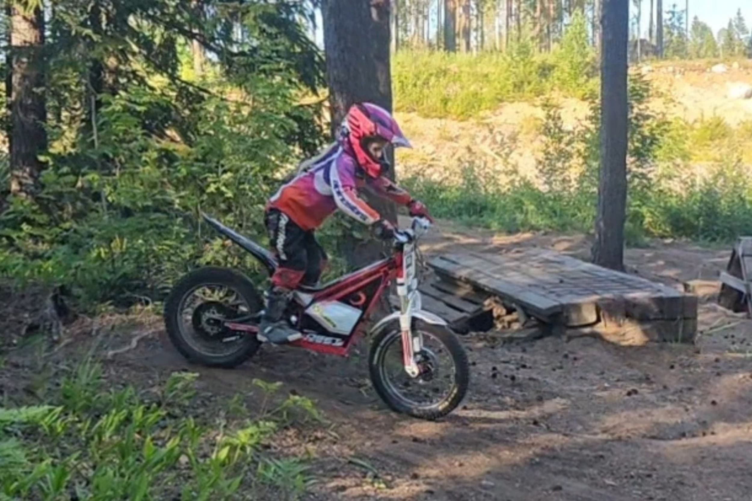 Junior trial ajoelämys | Vantaa | Kirkkonummi | Elamyslahjat