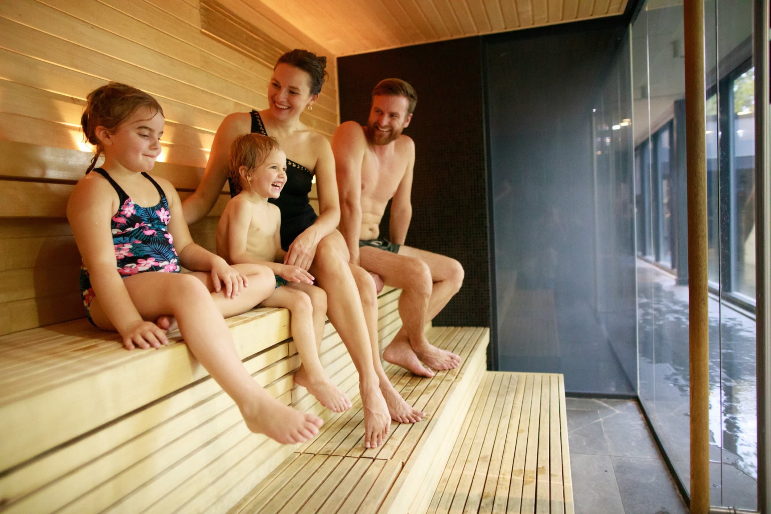 Perheloma Tallinnassa Kalev Spa:ssa (arkisin/su-to) | Viro