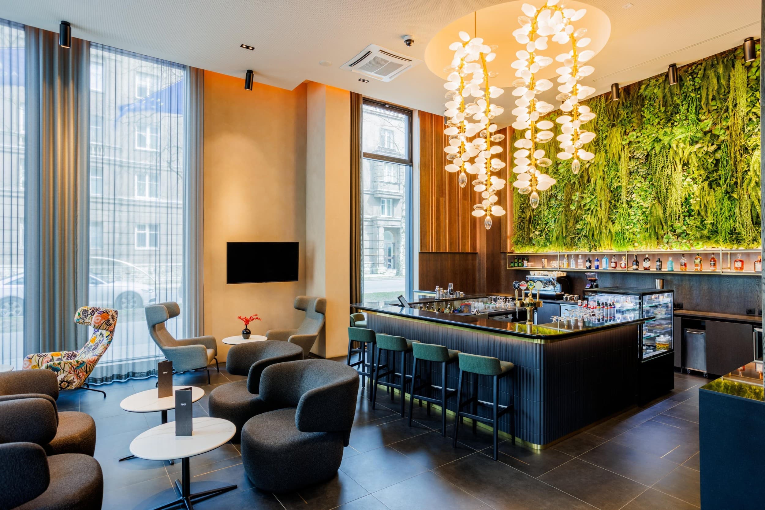 Majoituspaketti ylellisessä Mövenpick Hotellissa | Tallinna